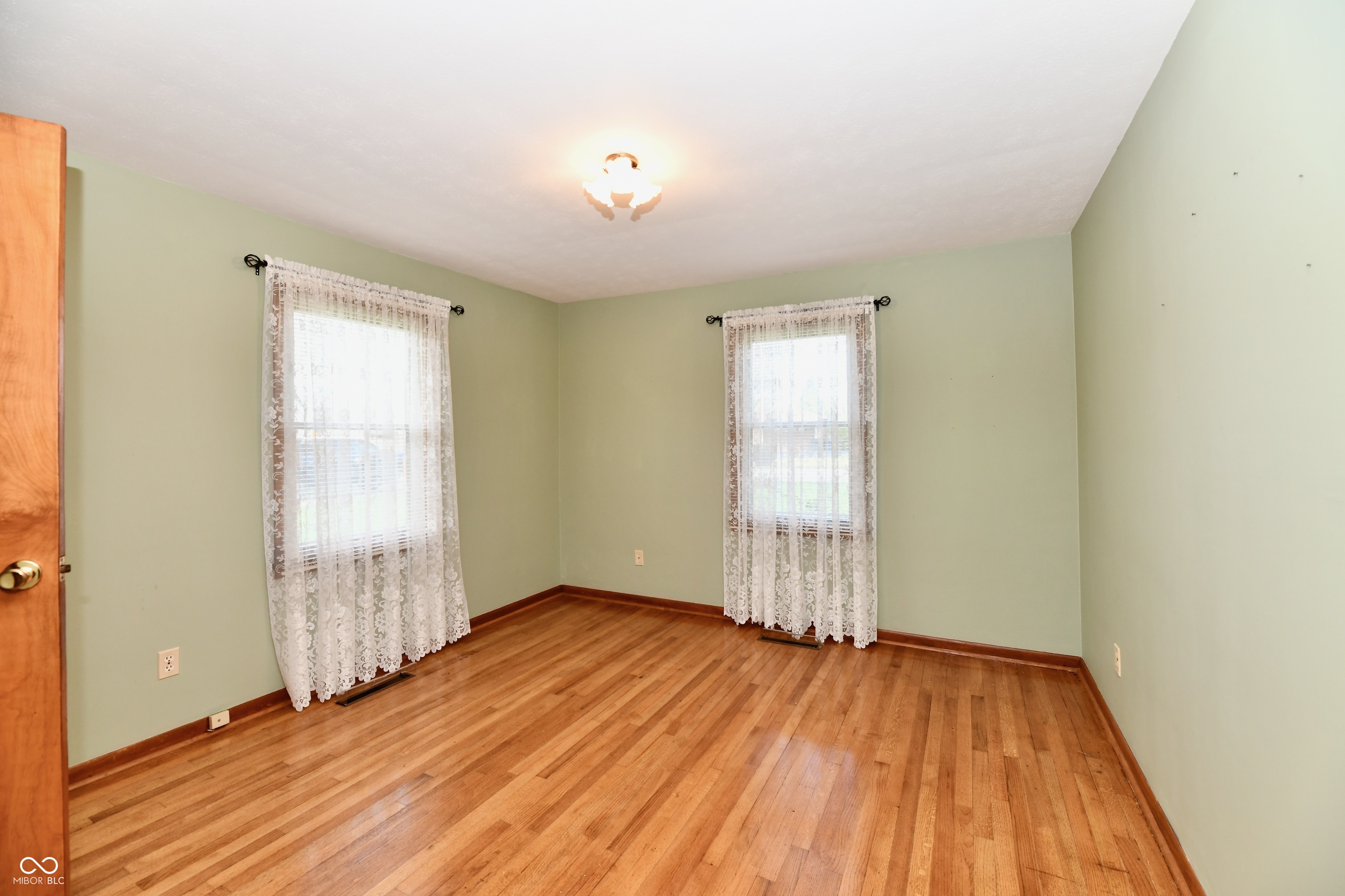 3955 W Fairview Road