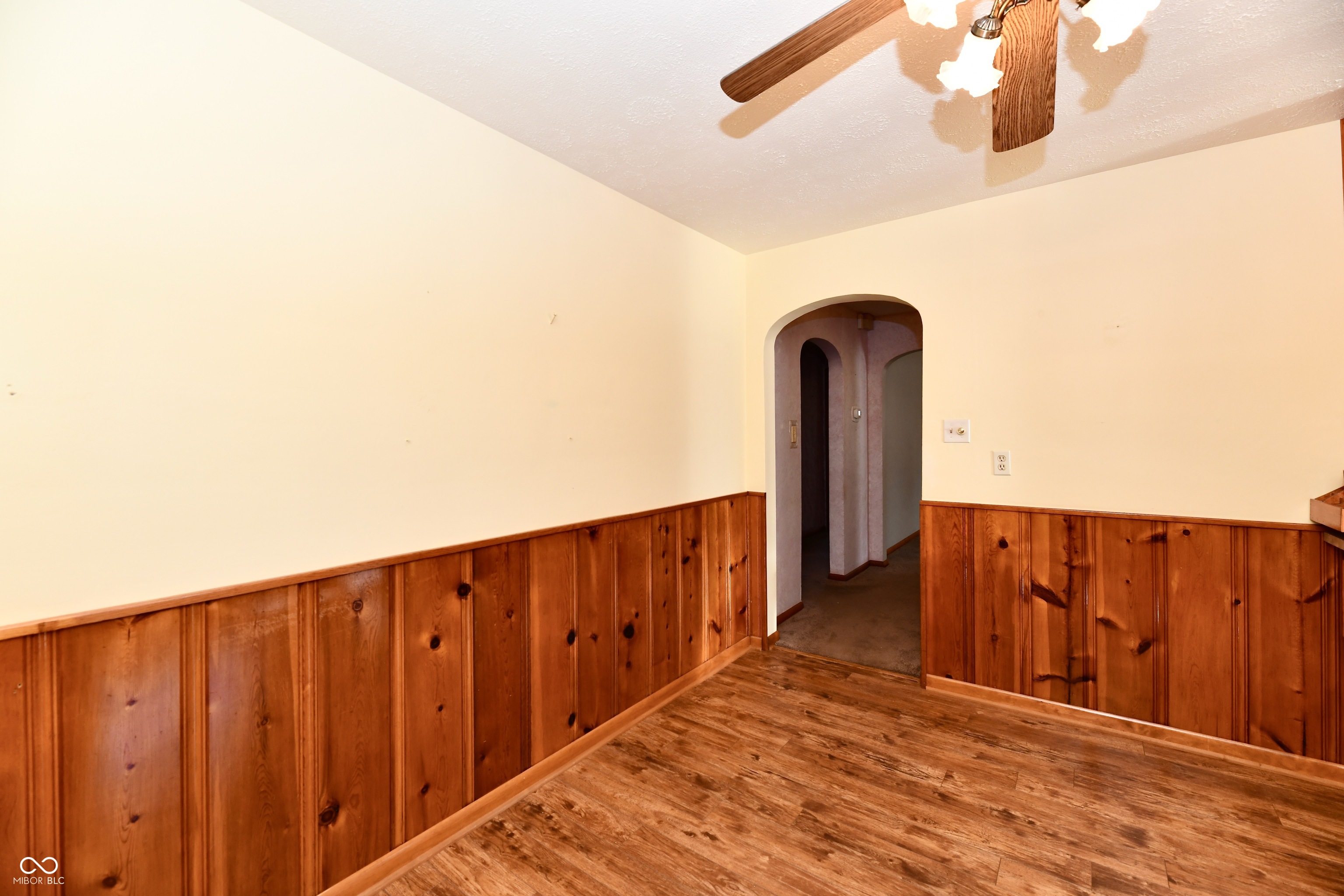 3955 W Fairview Road