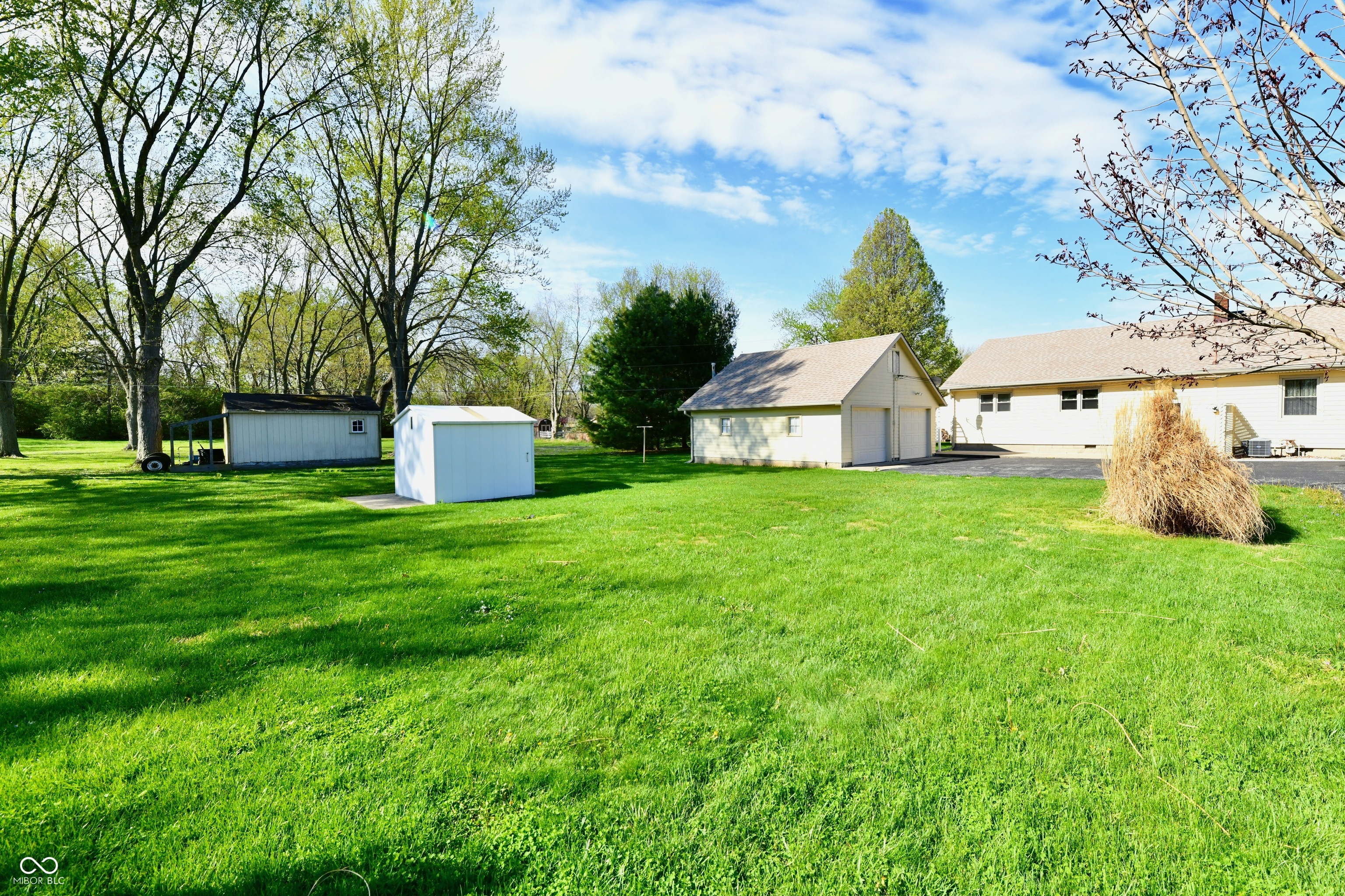 3955 W Fairview Road
