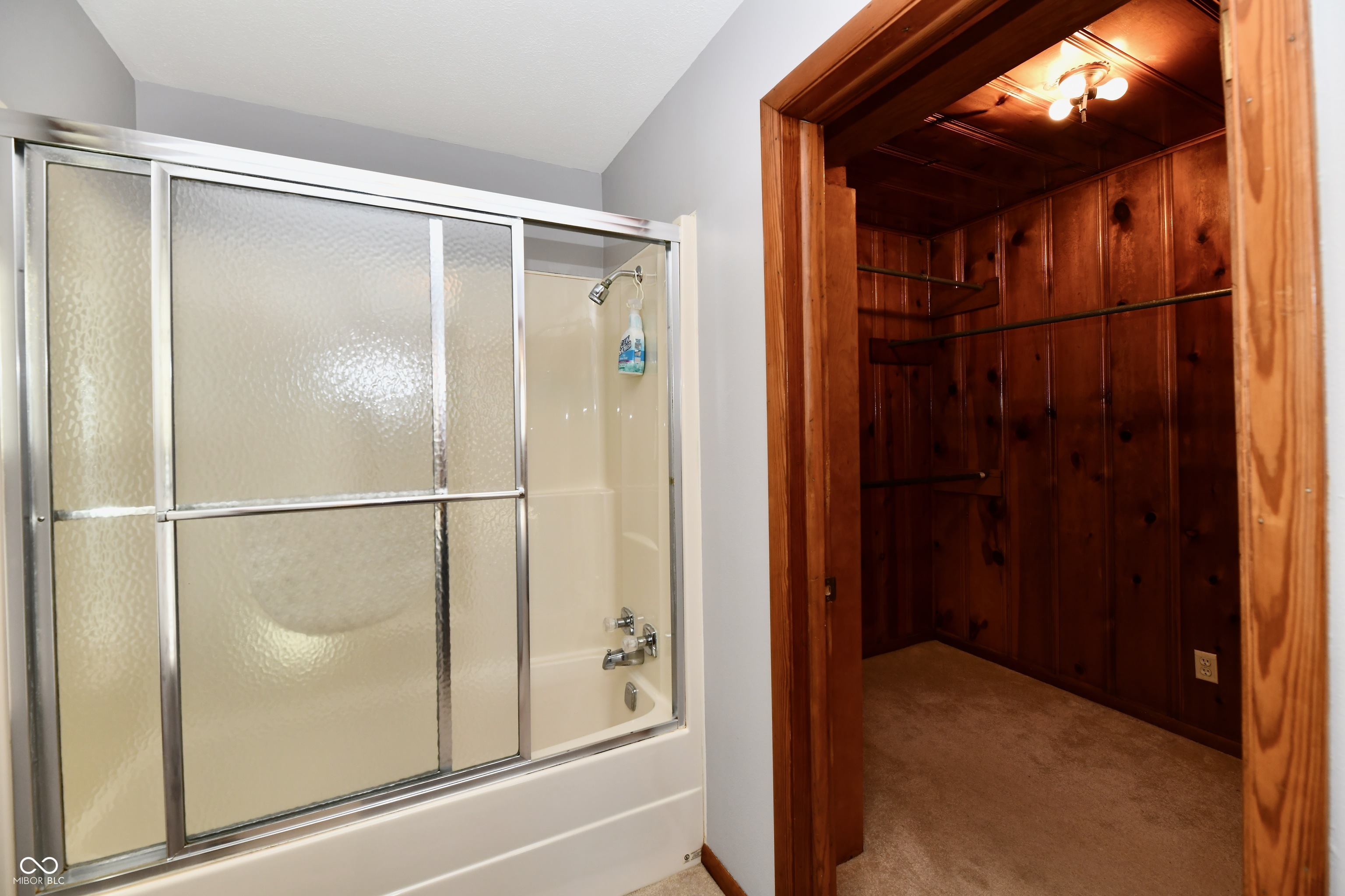 3955 W Fairview Road
