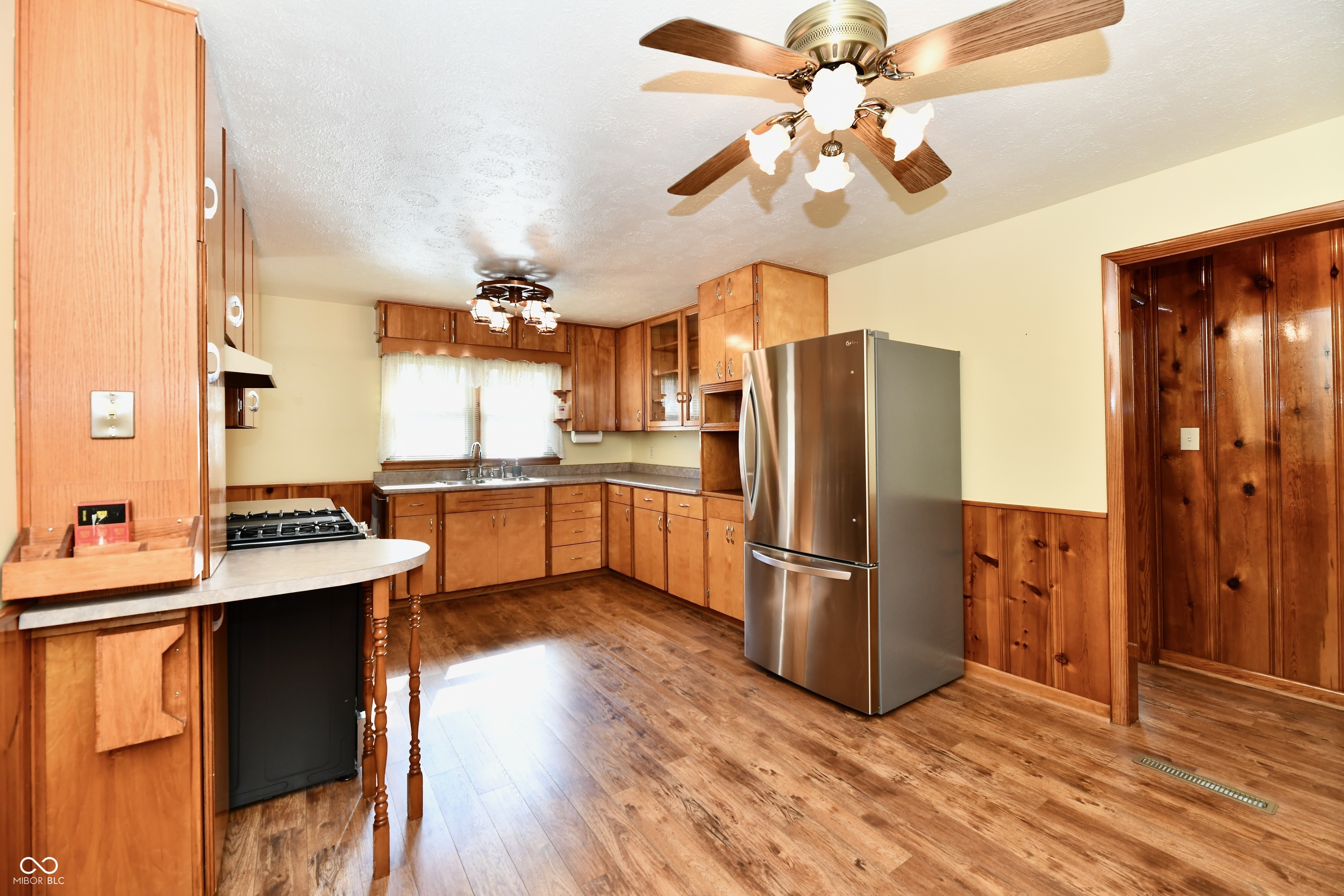 3955 W Fairview Road