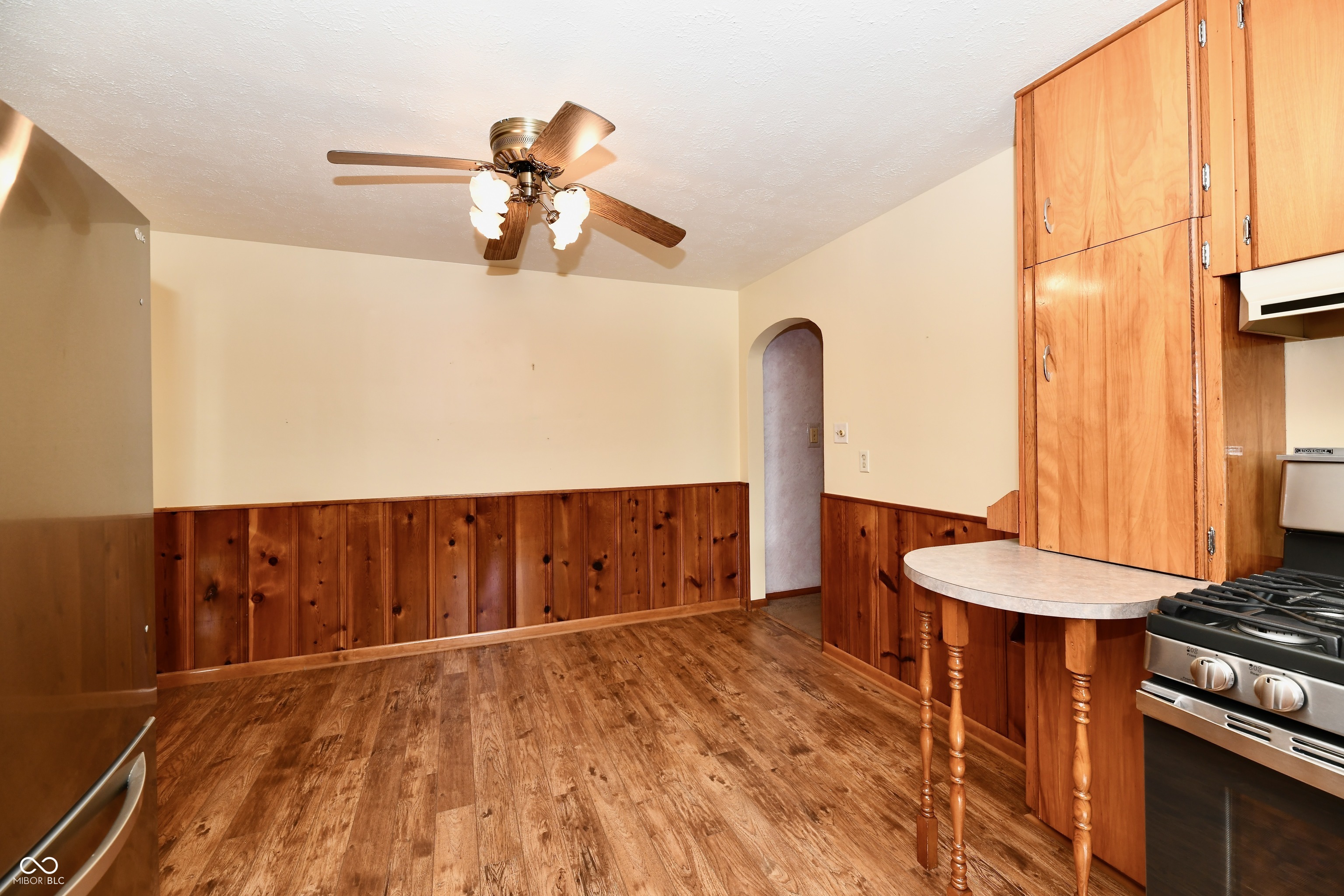 3955 W Fairview Road