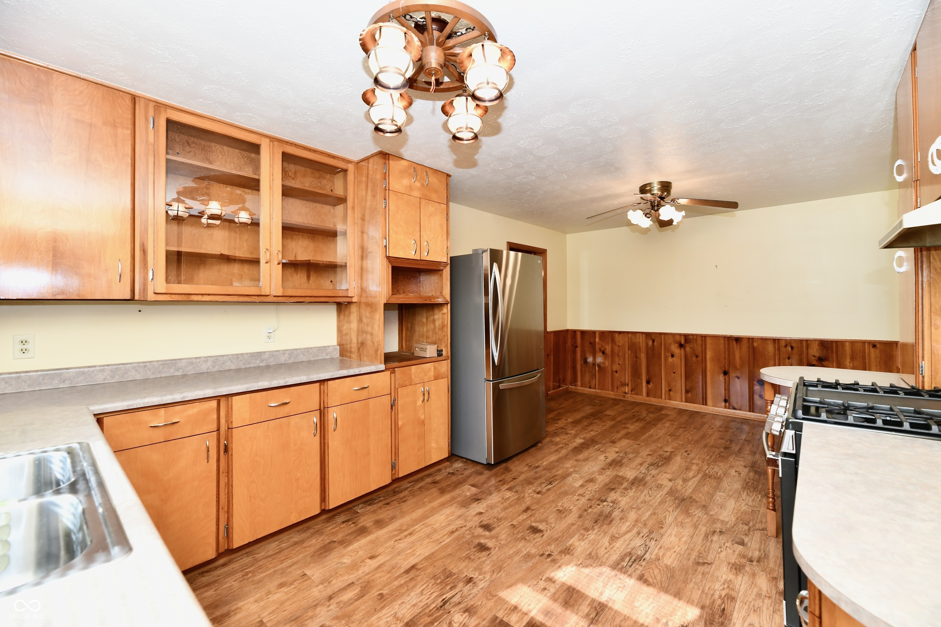 3955 W Fairview Road