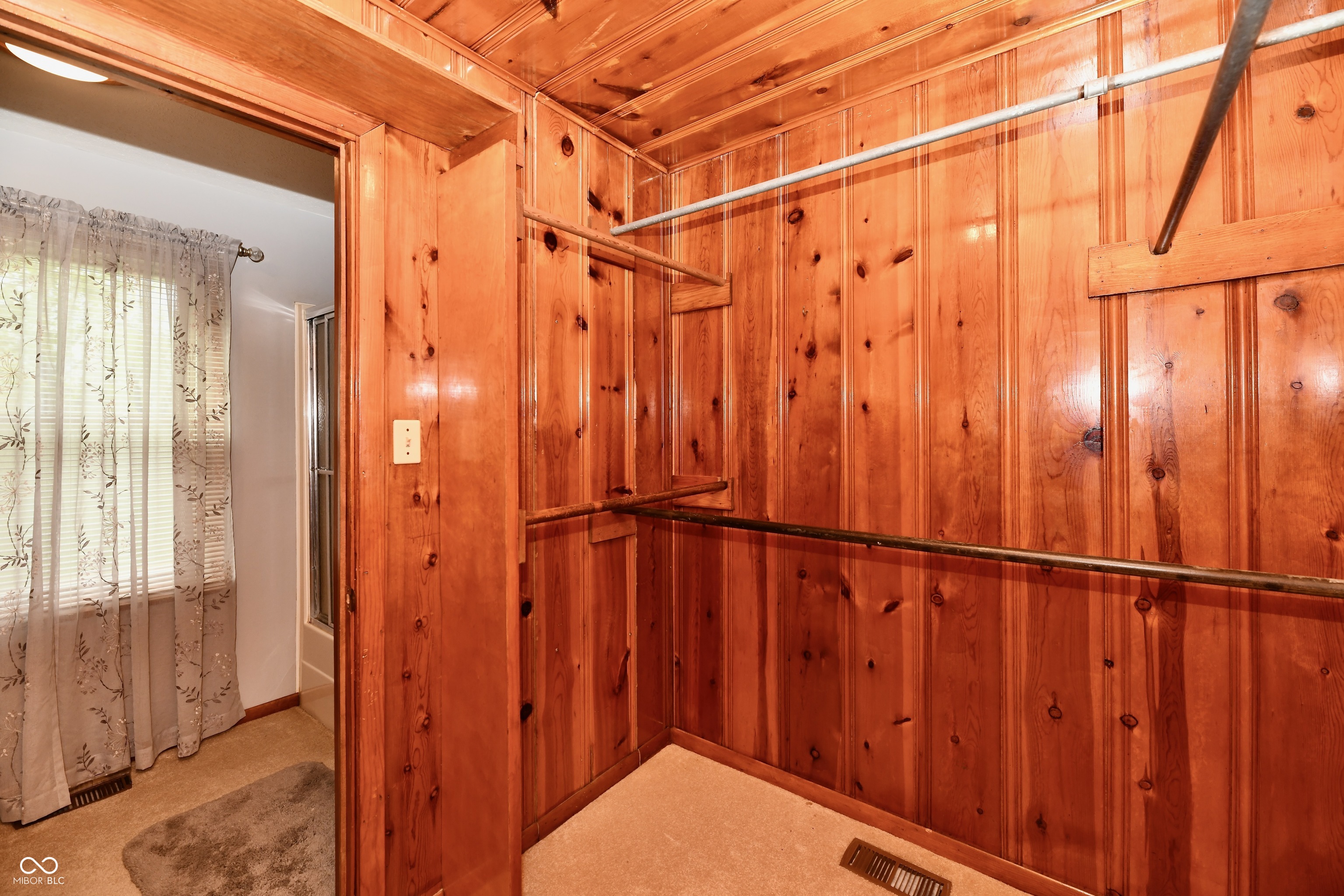 3955 W Fairview Road