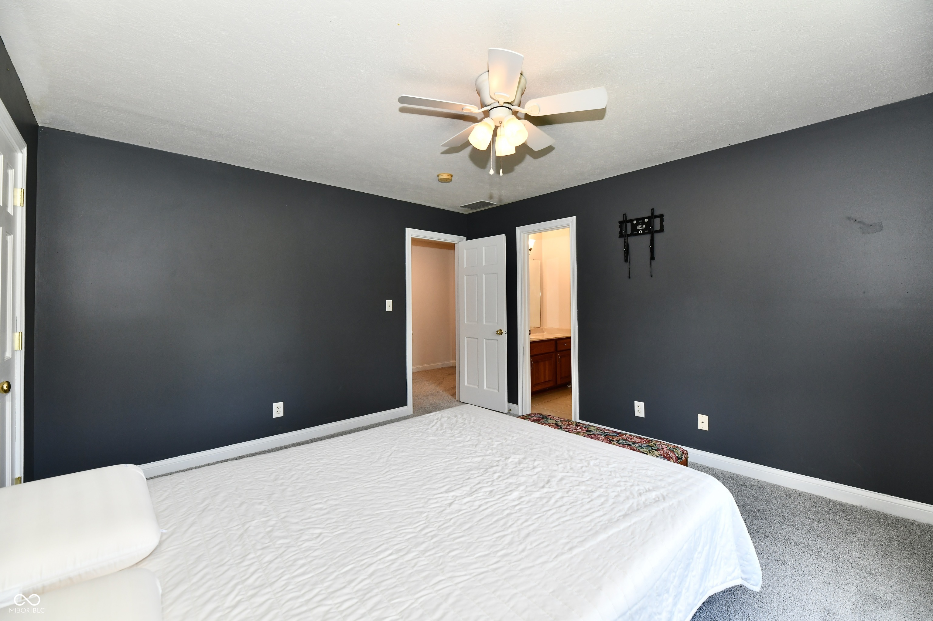 1708 Woodcroft Court