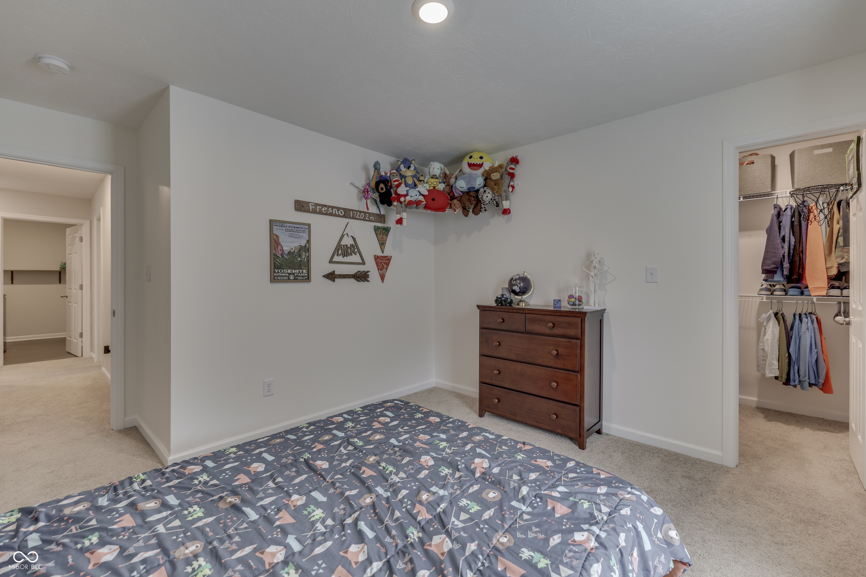 607 N Crystal Drive