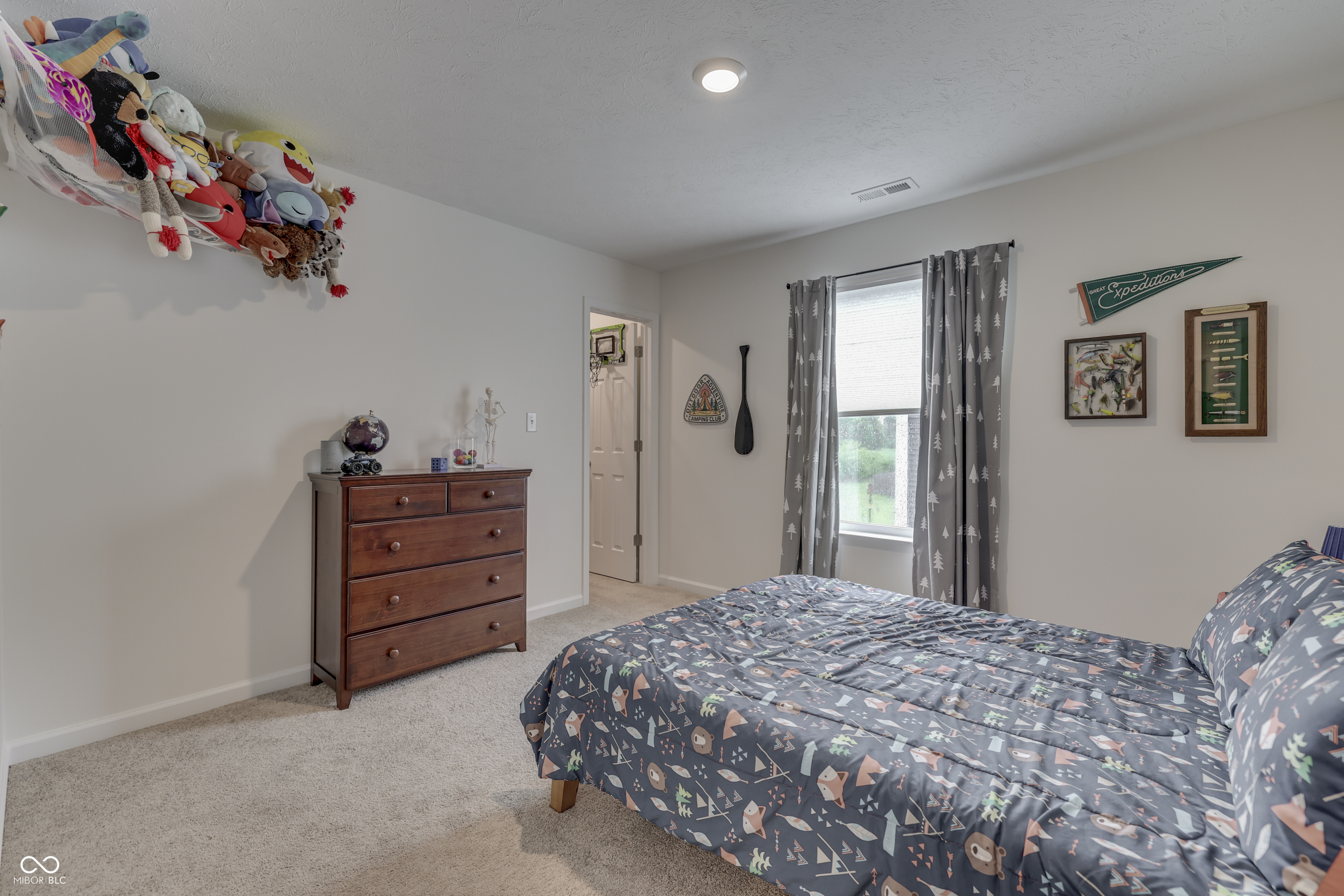 607 N Crystal Drive