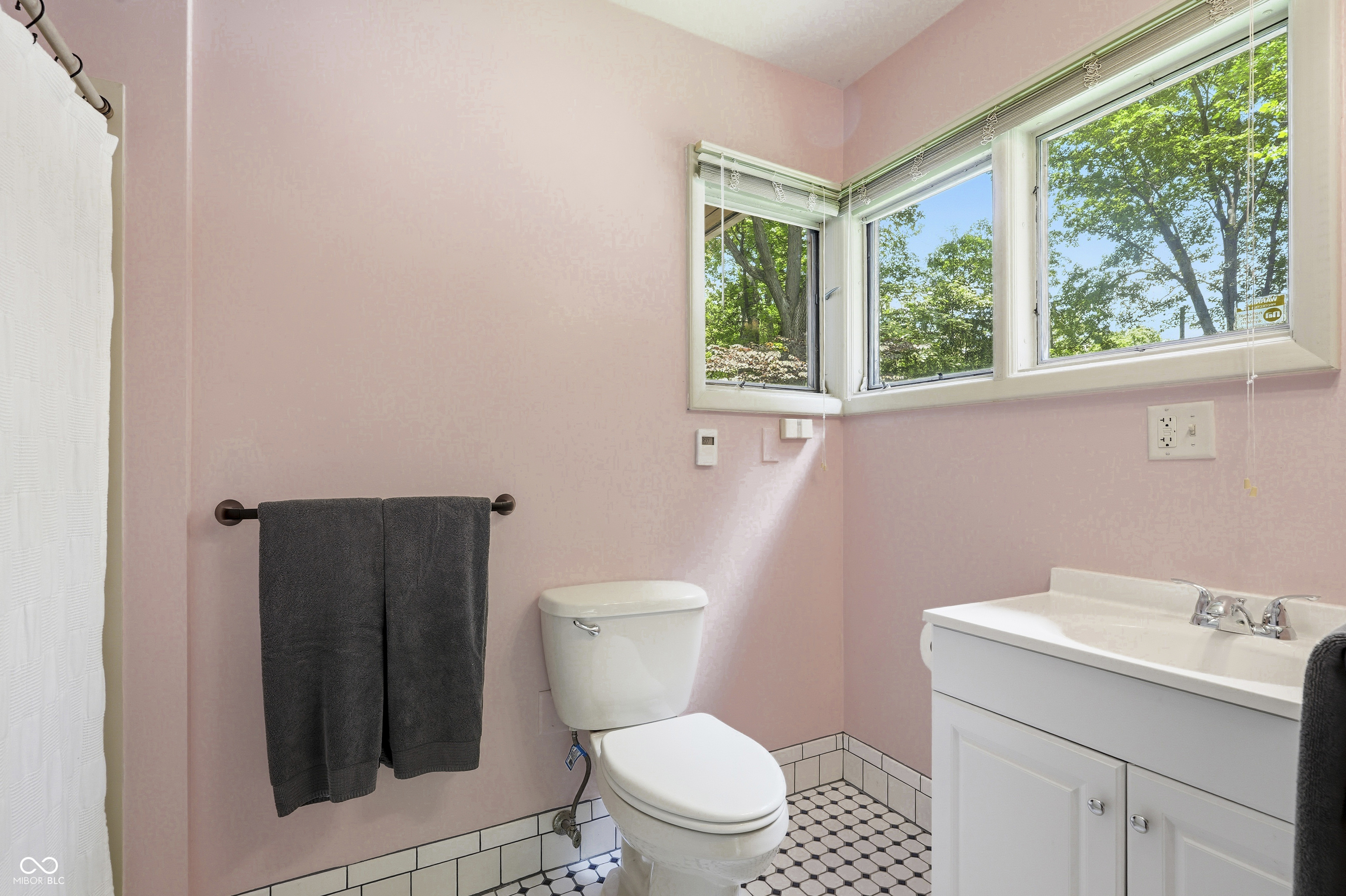2888 W 44th Street
