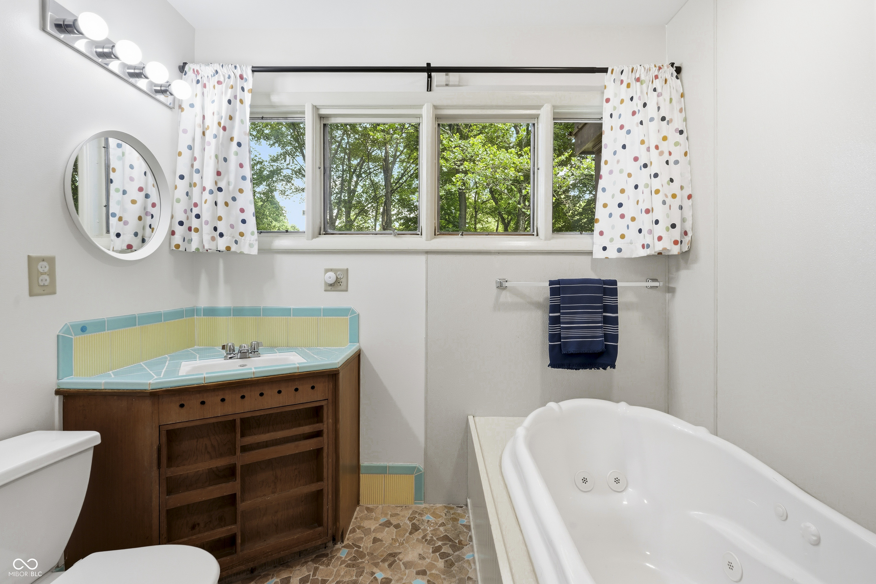 2888 W 44th Street