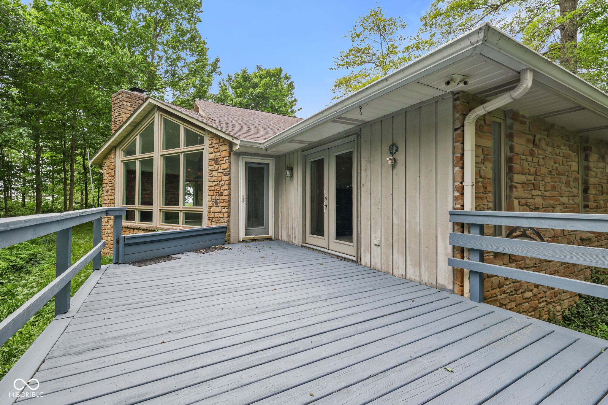 4568 N State Road 9