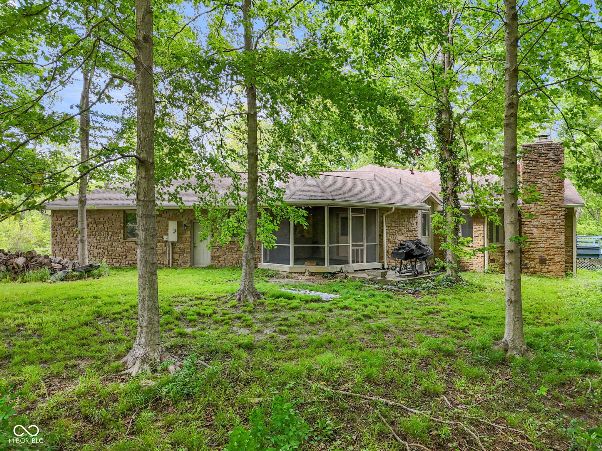 4568 N State Road 9