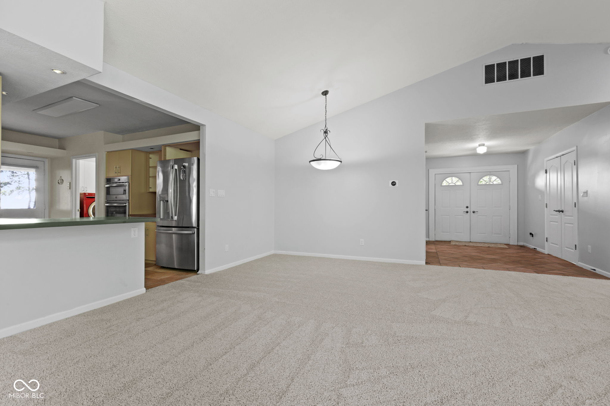4568 N State Road 9