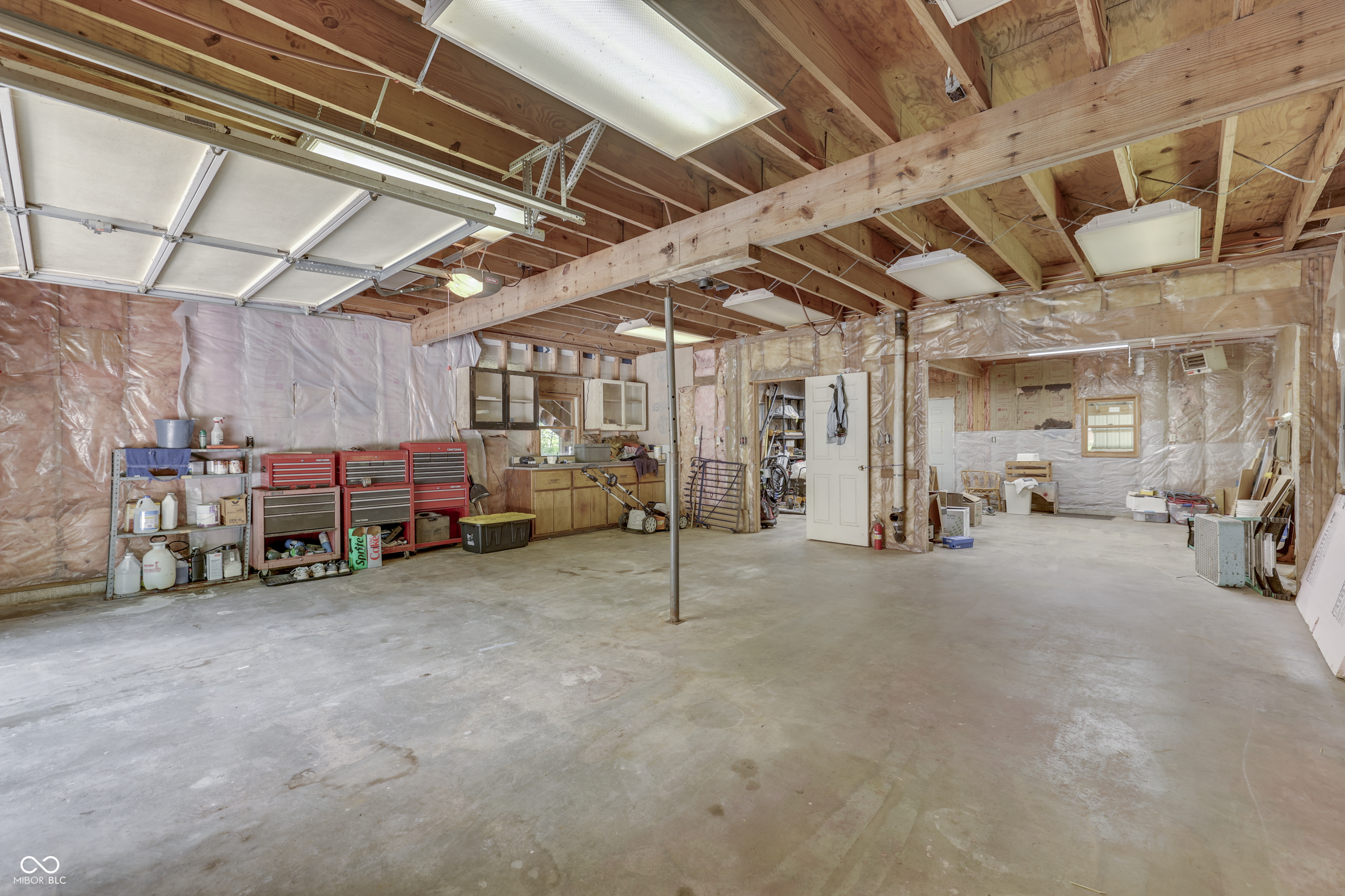 5245 Hickory Grove Road