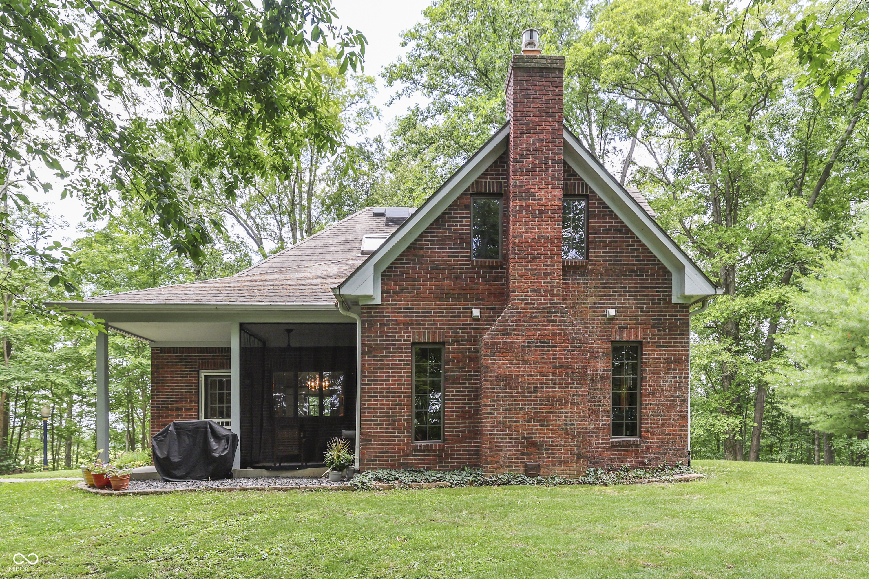 5245 Hickory Grove Road