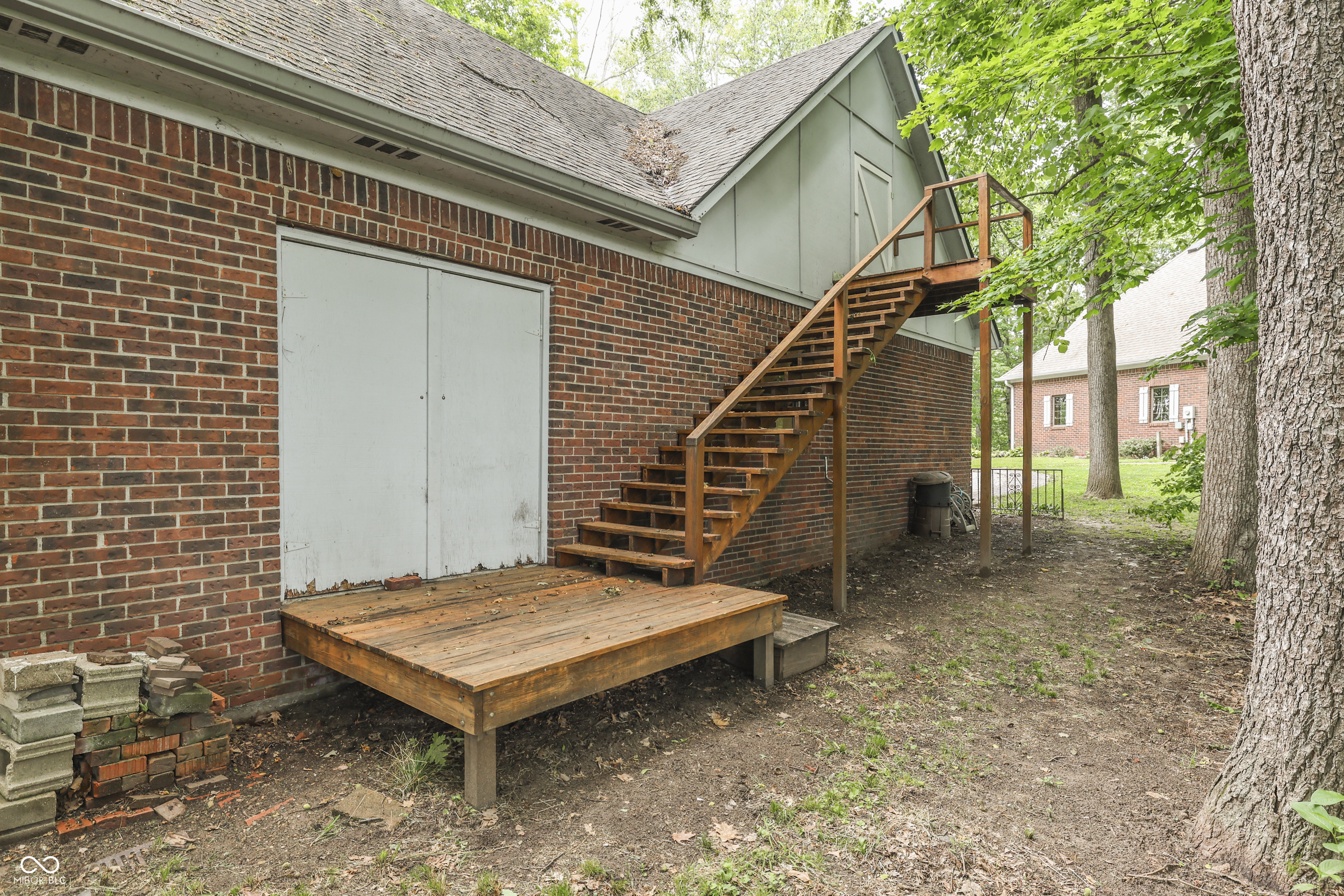 5245 Hickory Grove Road