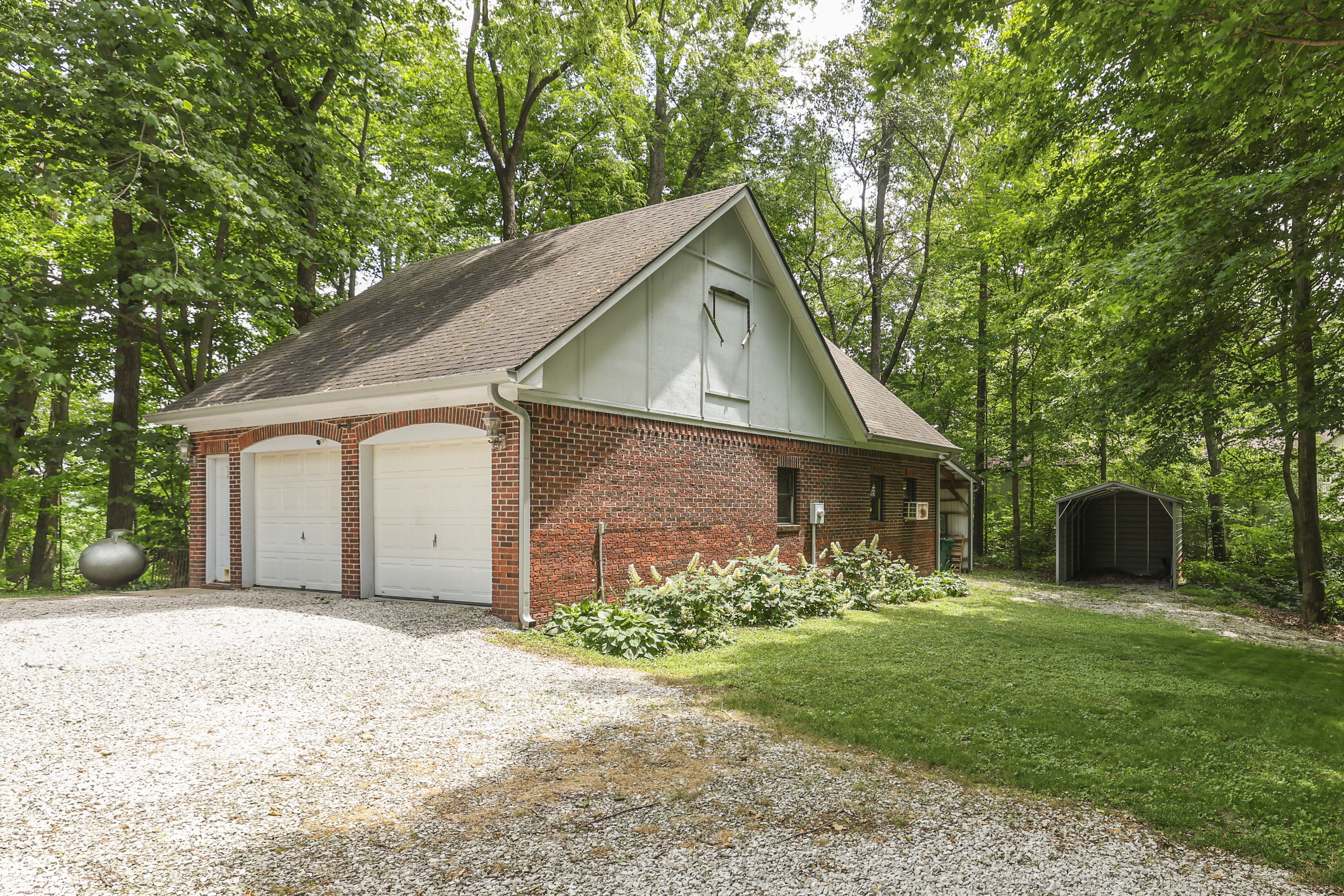5245 Hickory Grove Road