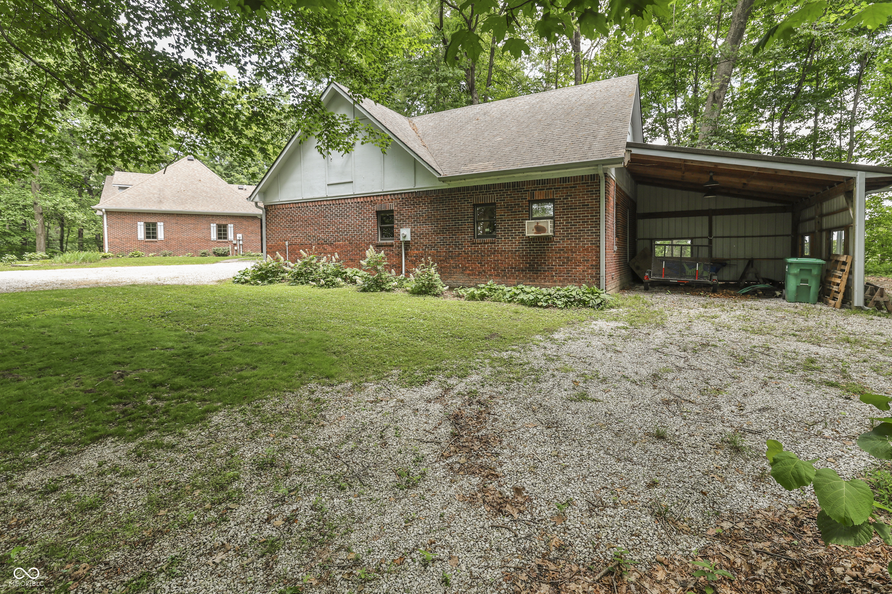 5245 Hickory Grove Road