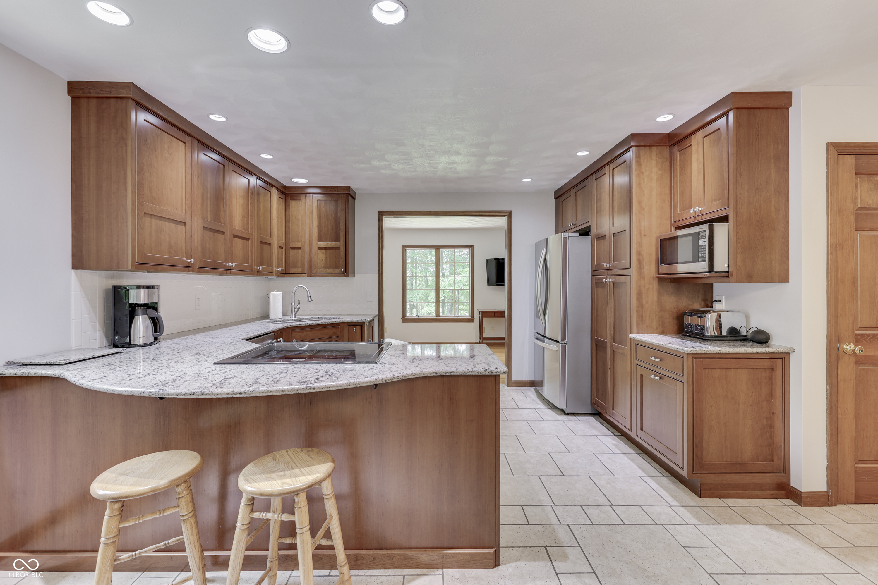5245 Hickory Grove Road