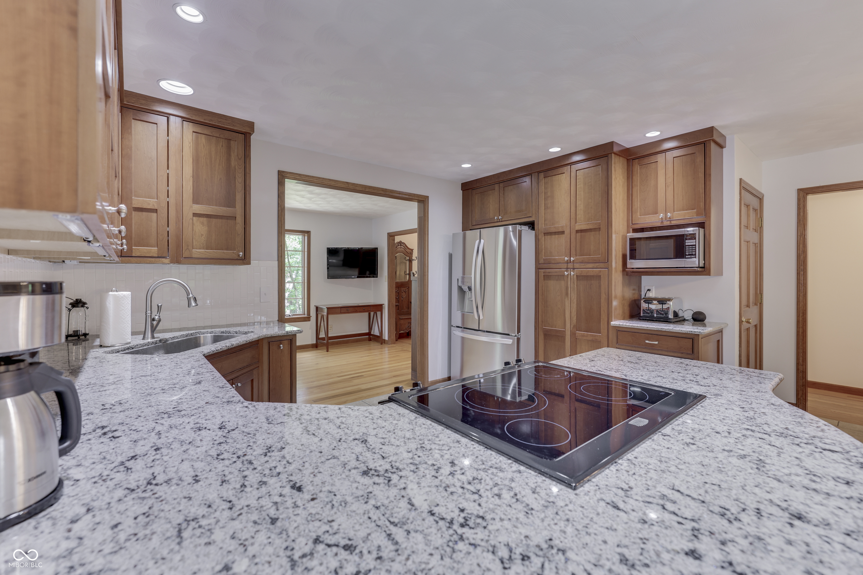 5245 Hickory Grove Road