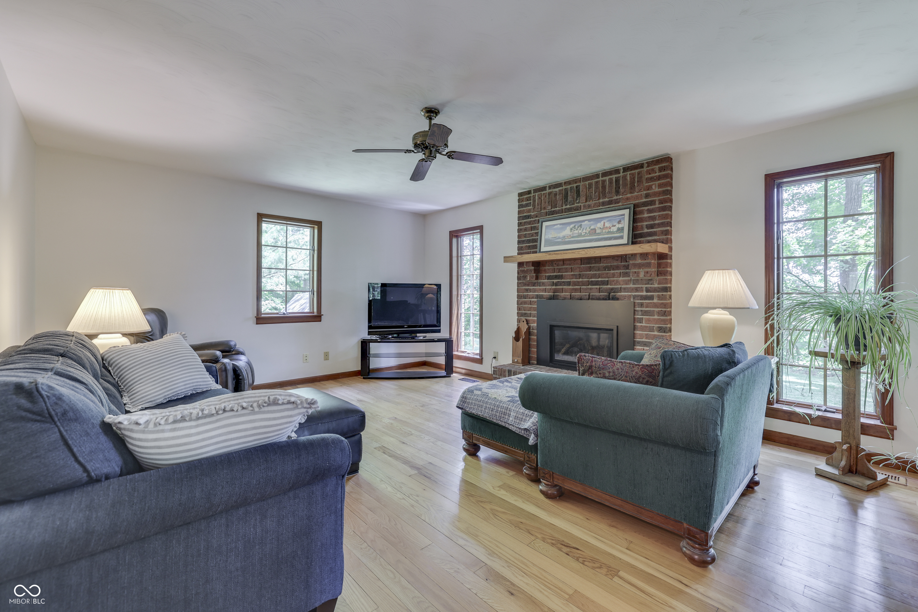 5245 Hickory Grove Road