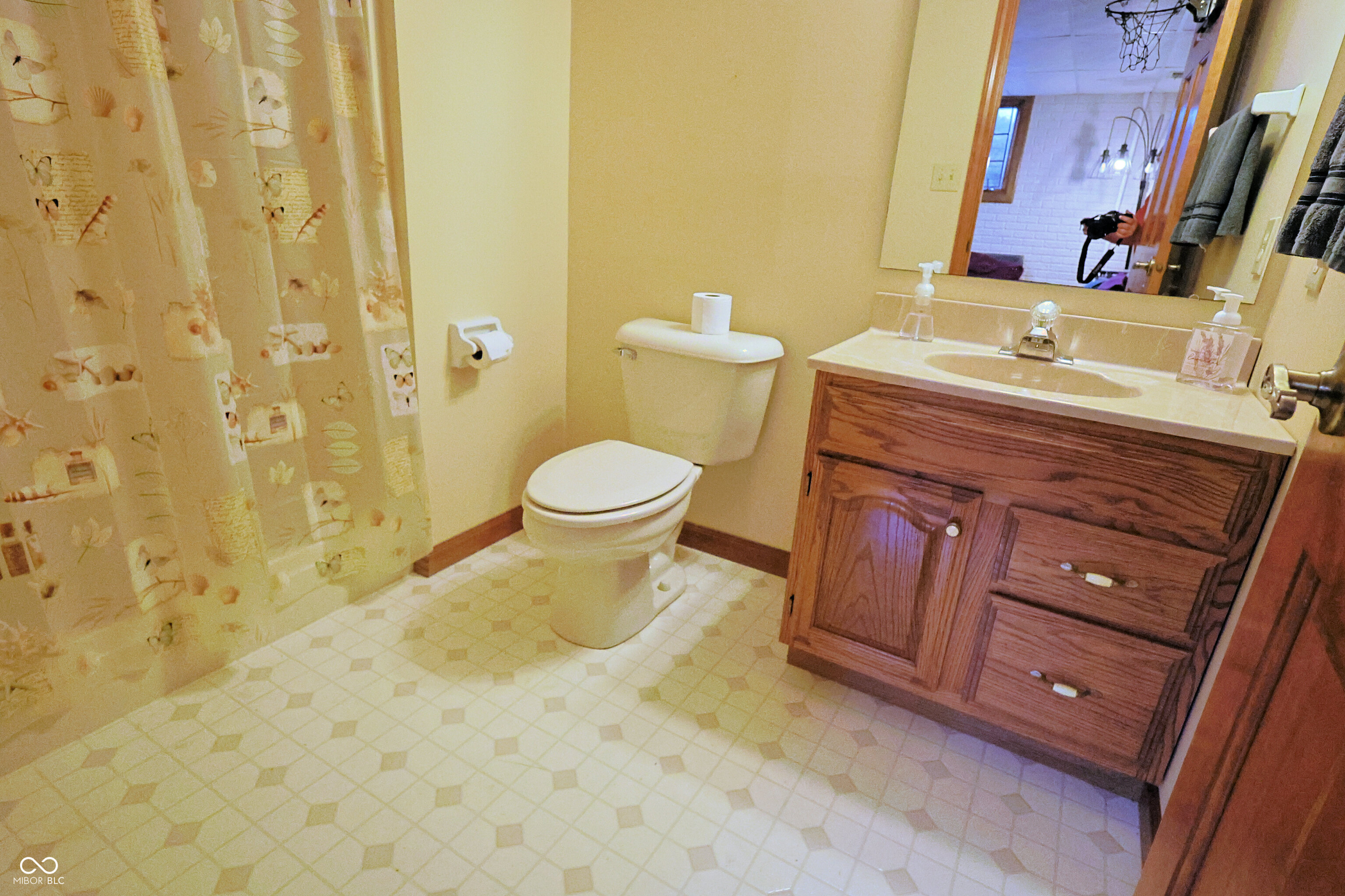 5411 Innisbrooke Court