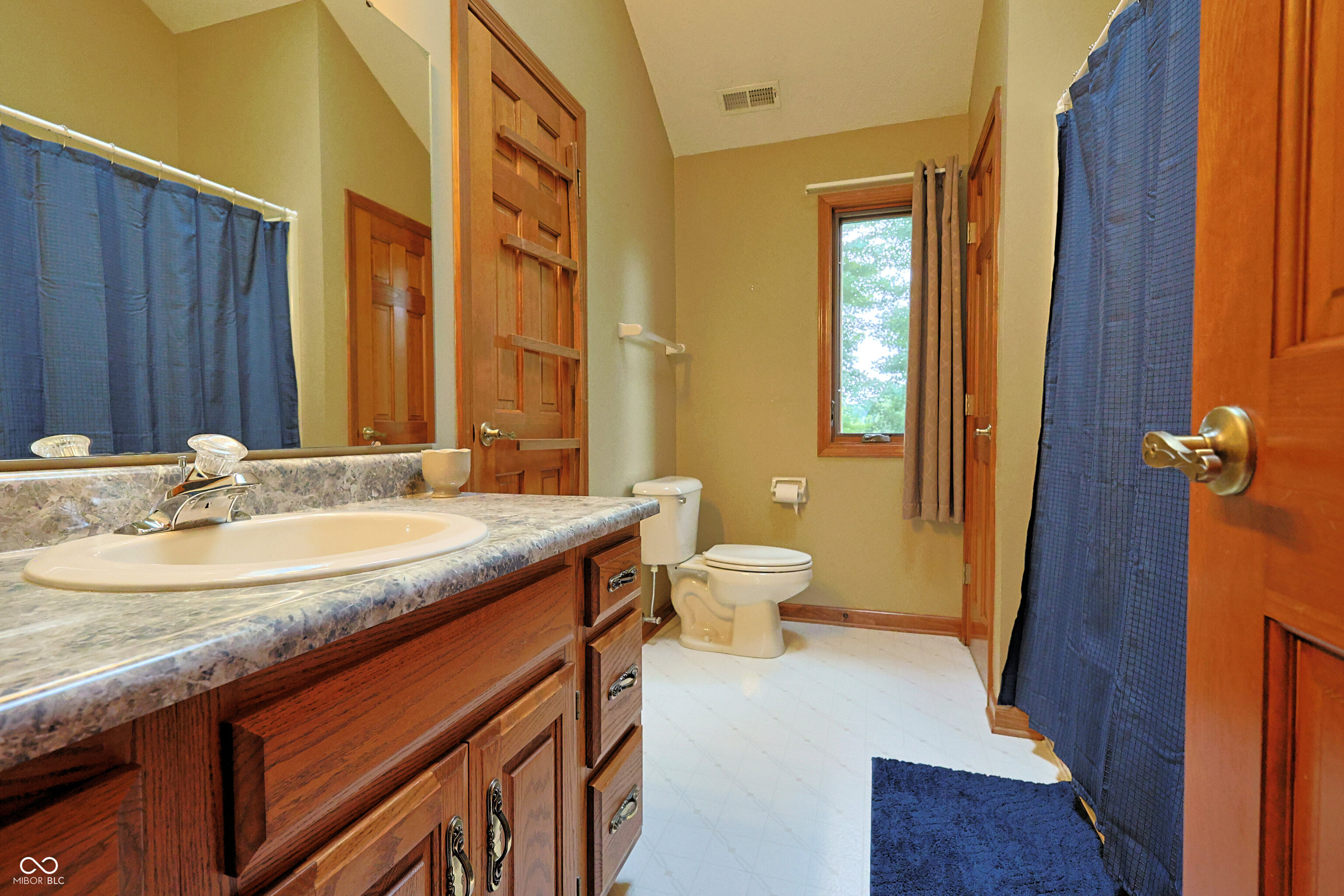 5411 Innisbrooke Court
