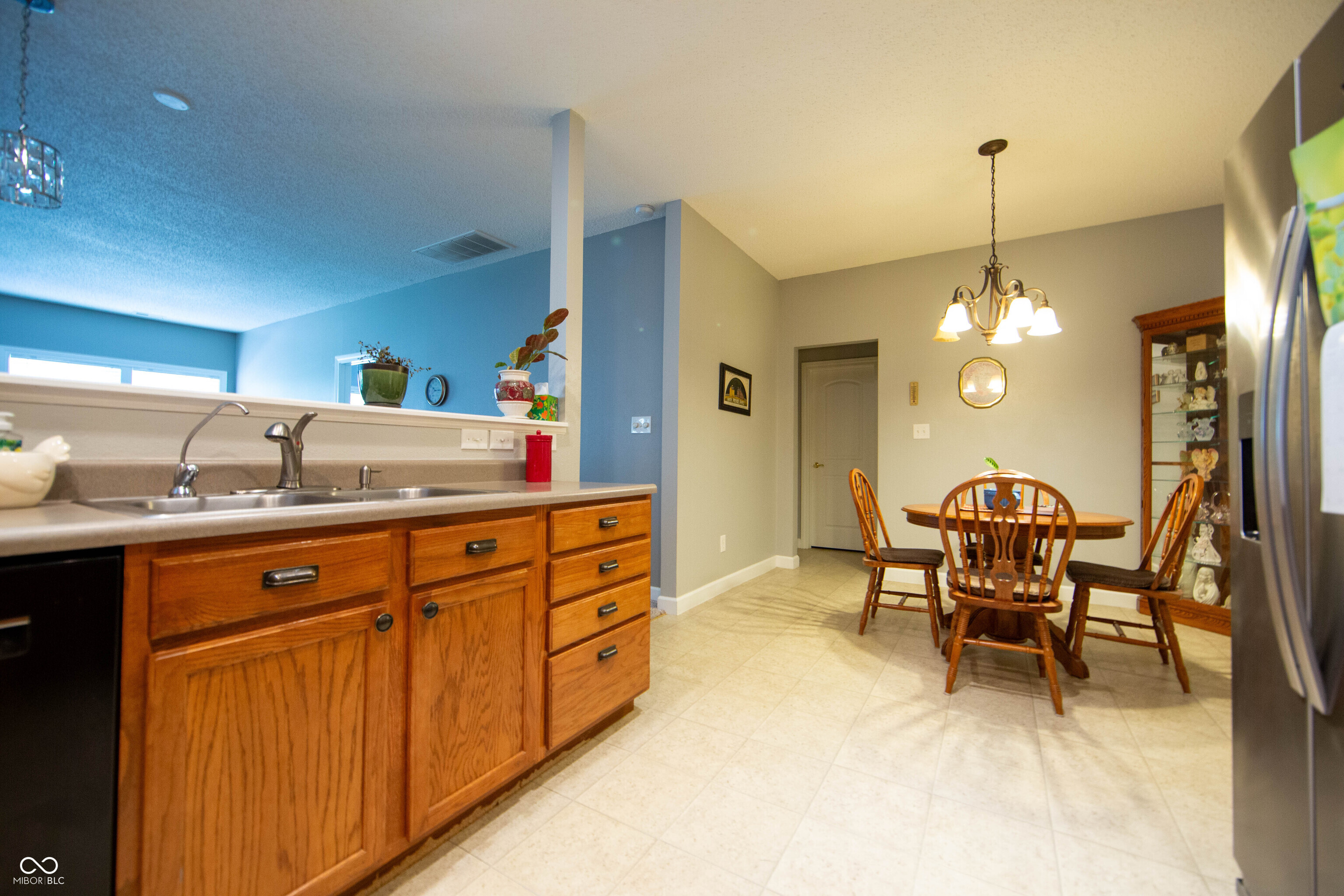 7808 Valley Stream Drive