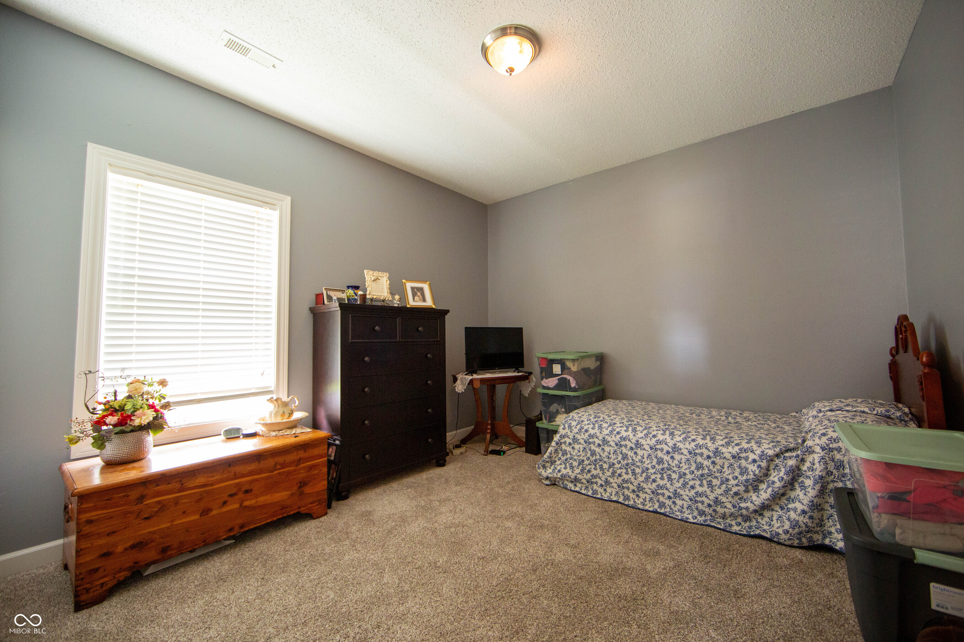 7808 Valley Stream Drive