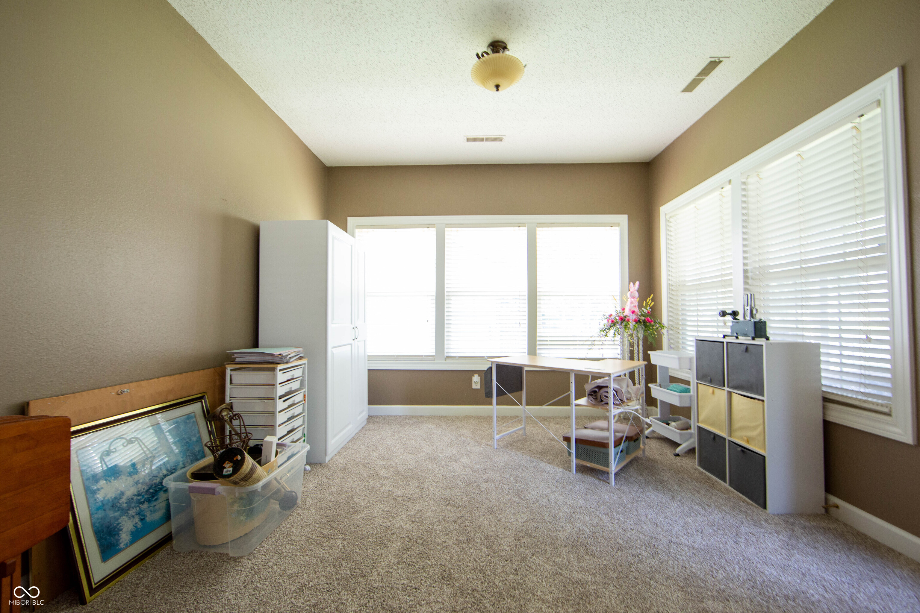 7808 Valley Stream Drive