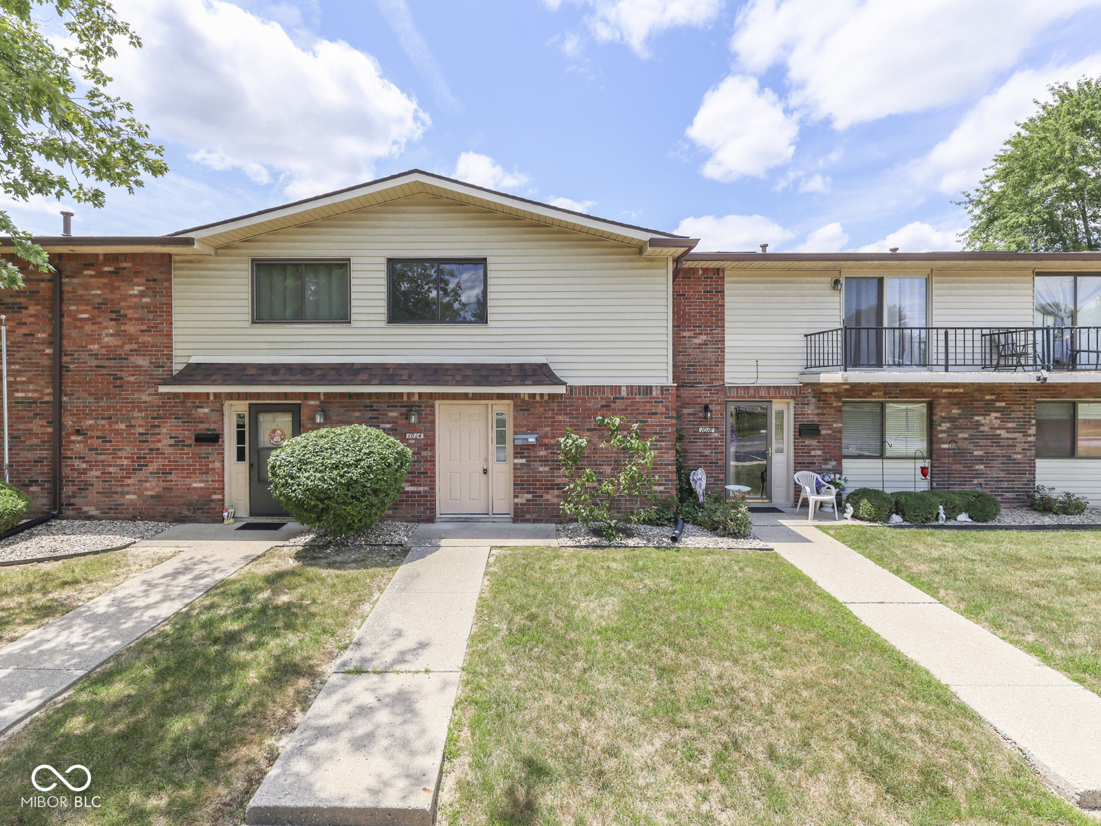 1014 Greenwood Trail E