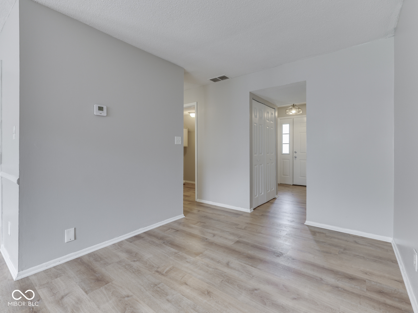 1014 Greenwood Trail E