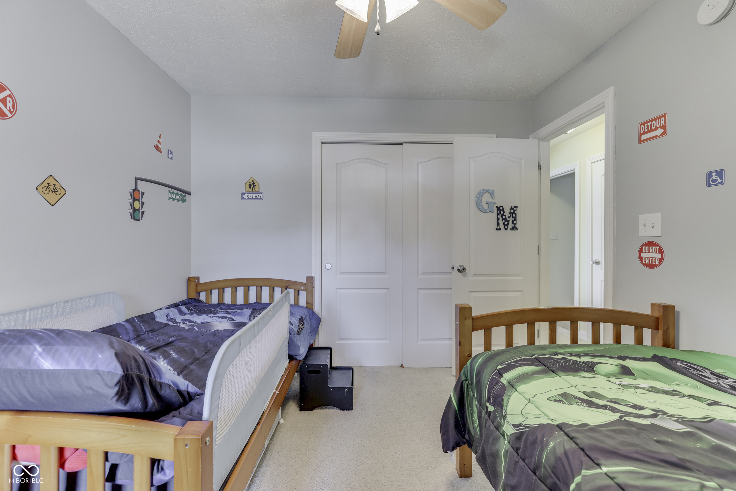 1670 Roundhouse Circle