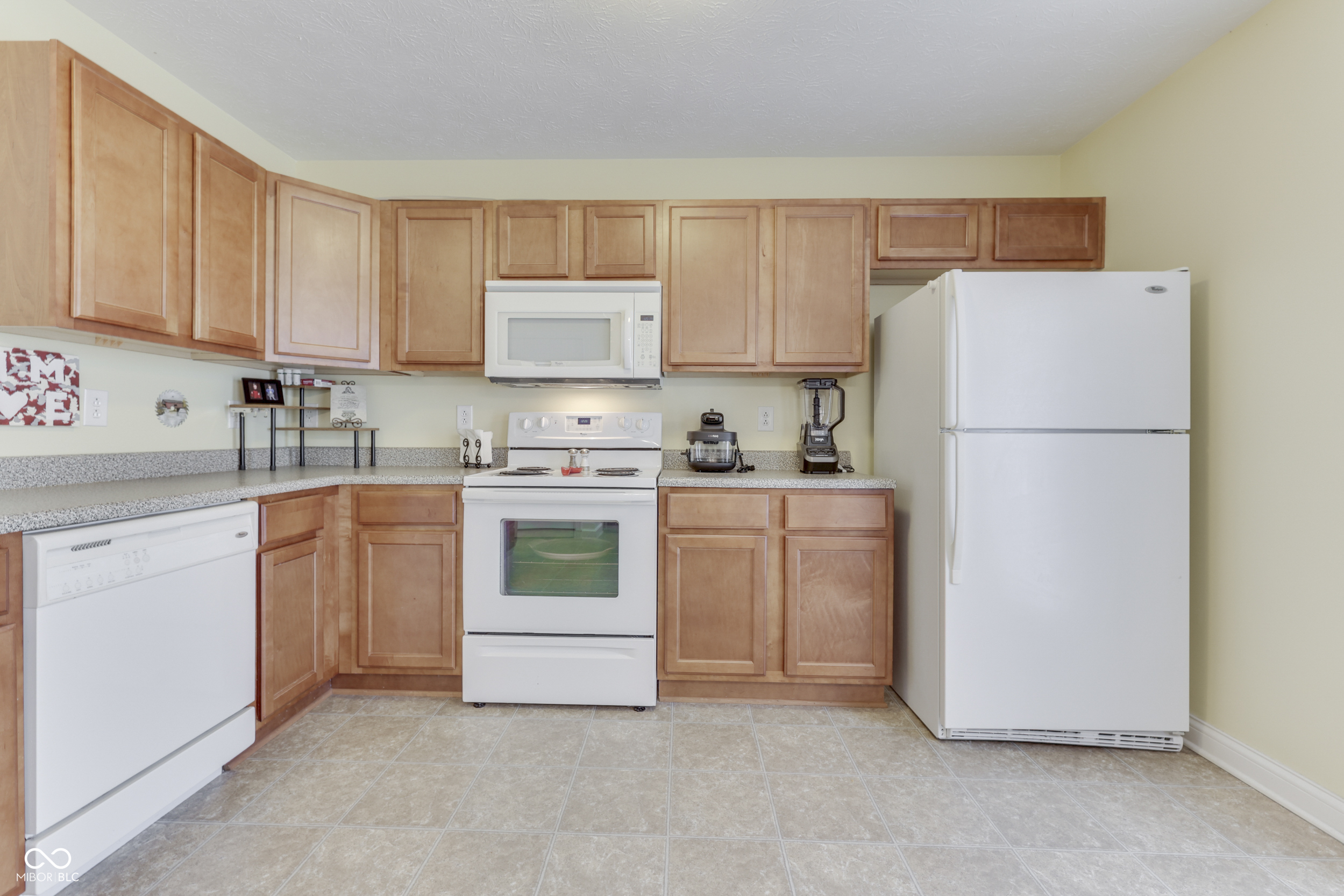 1670 Roundhouse Circle