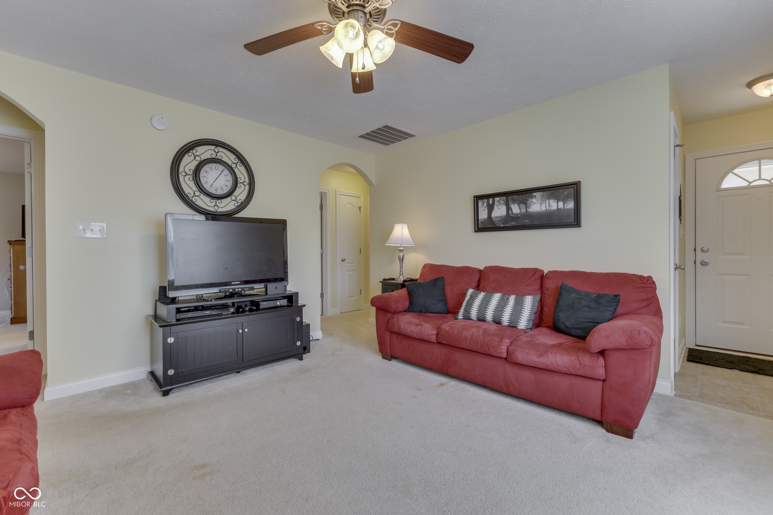 1670 Roundhouse Circle