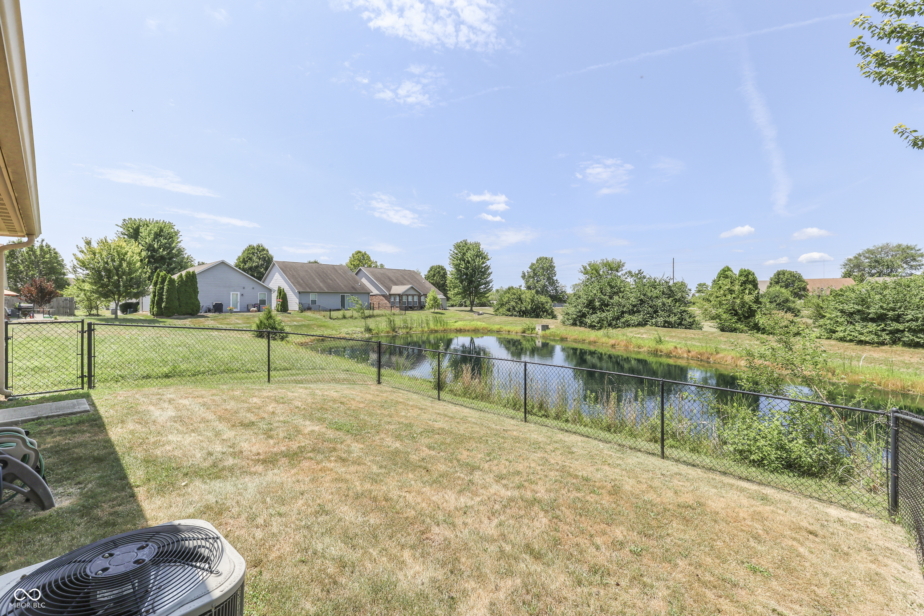 1670 Roundhouse Circle