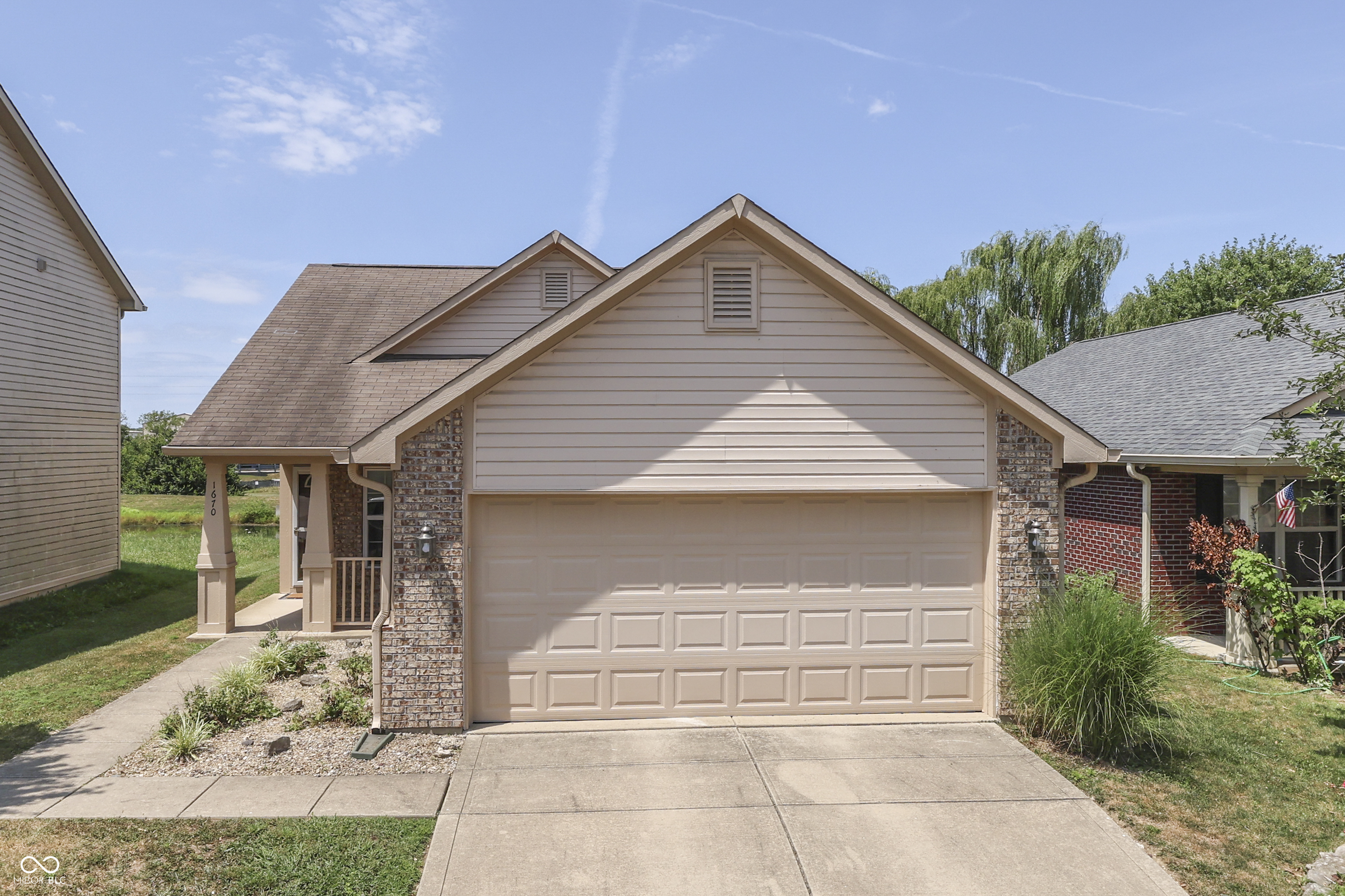 1670 Roundhouse Circle