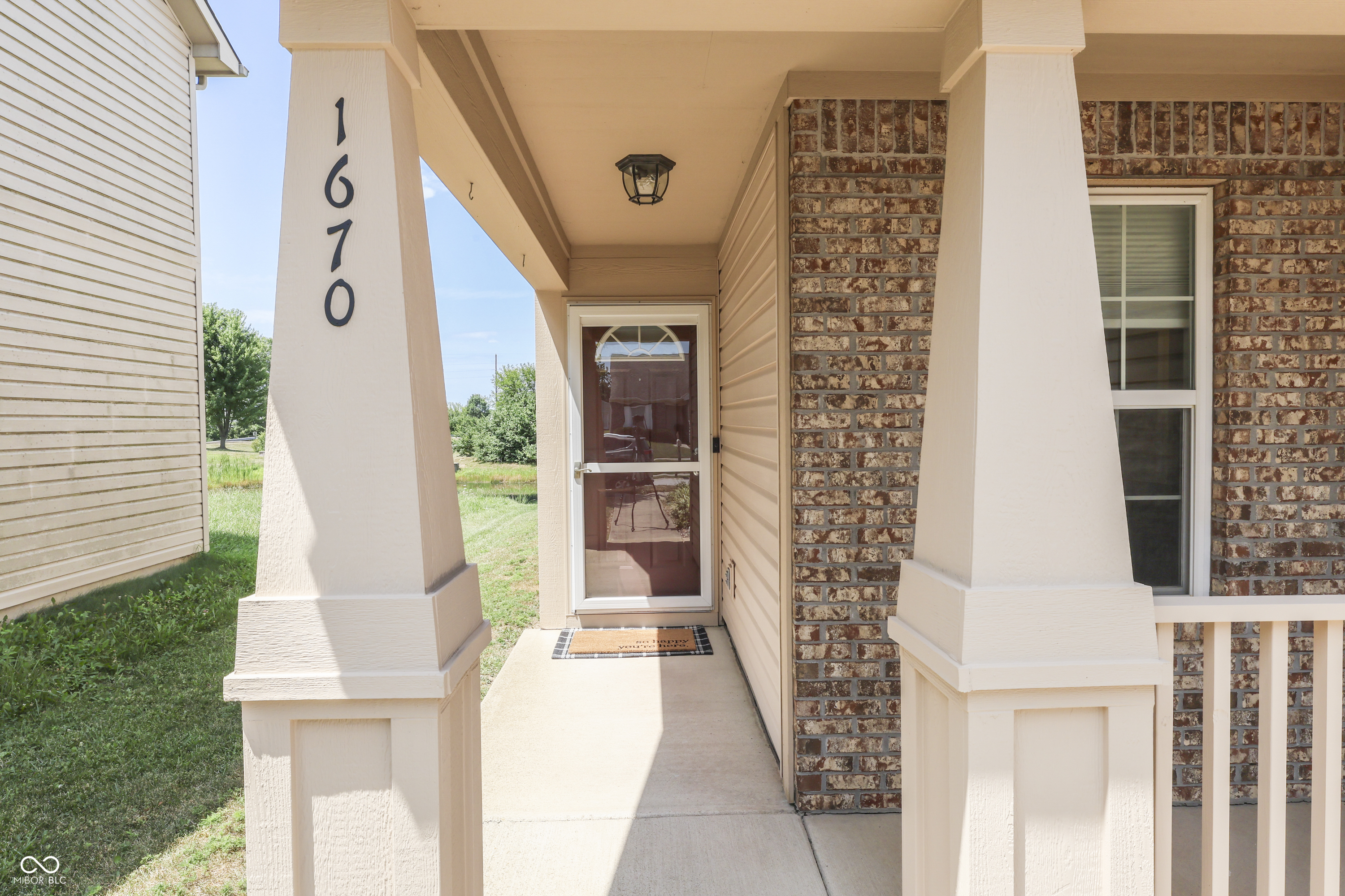 1670 Roundhouse Circle