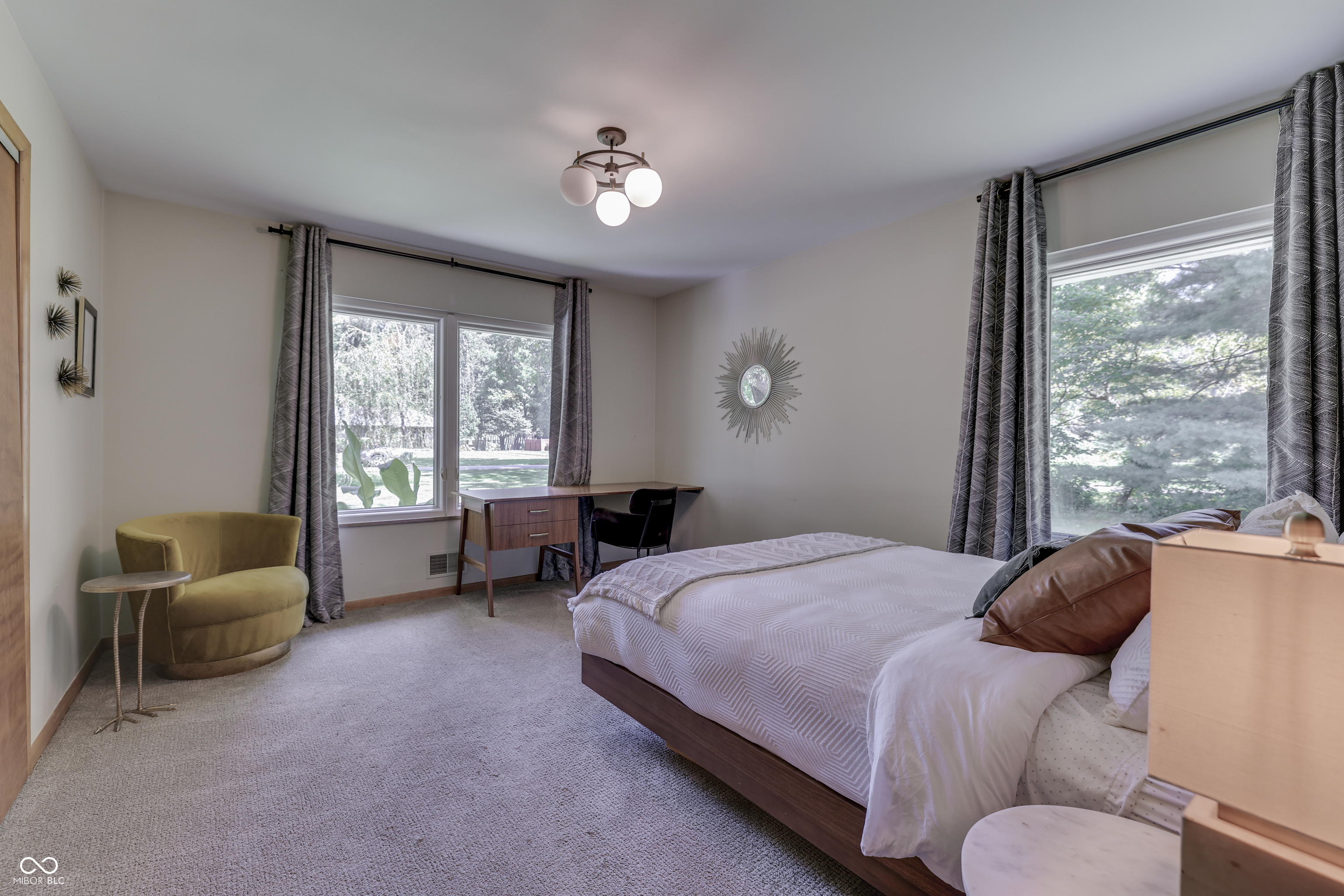 39 Highland Manor Court N