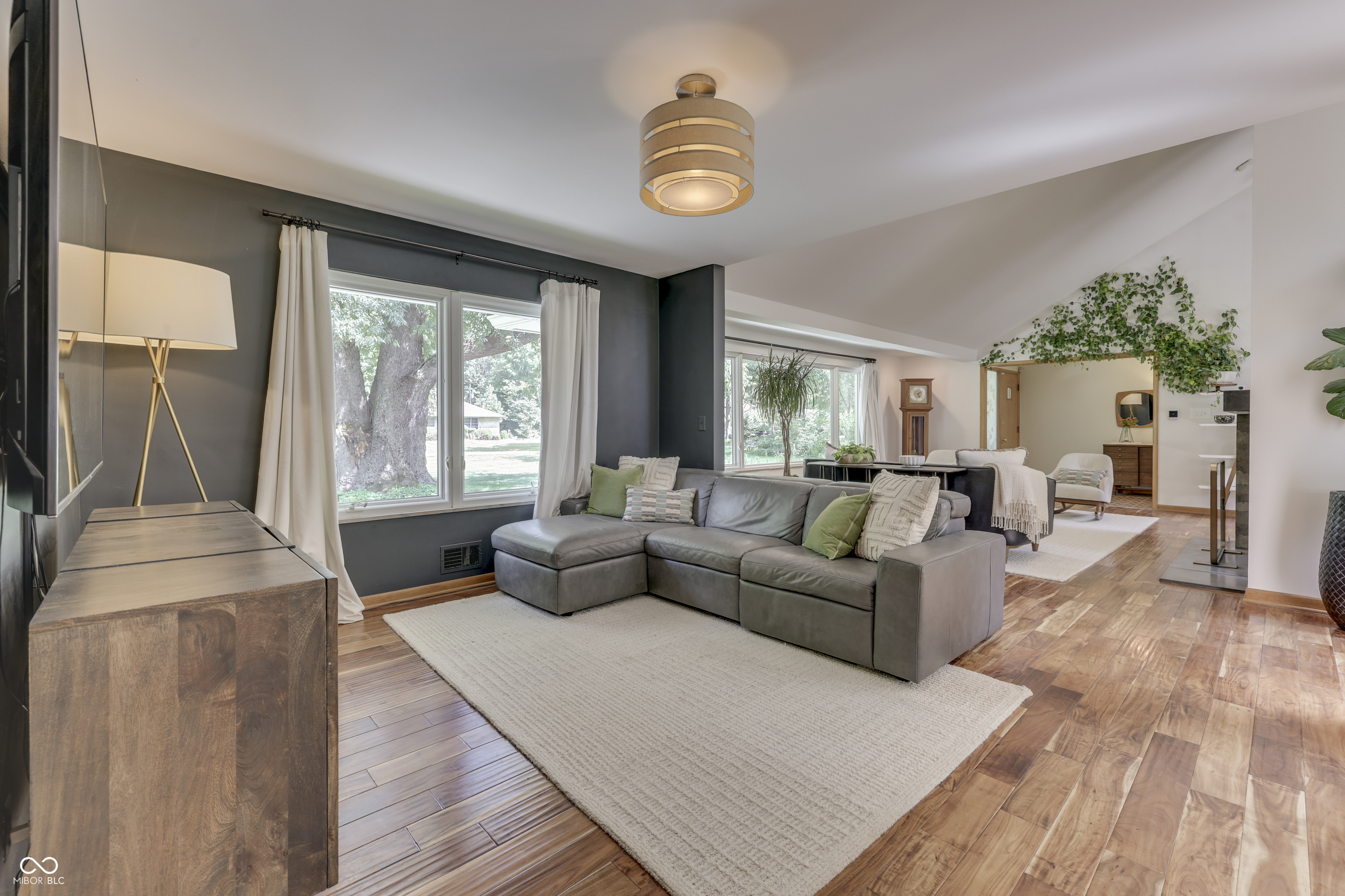 39 Highland Manor Court N