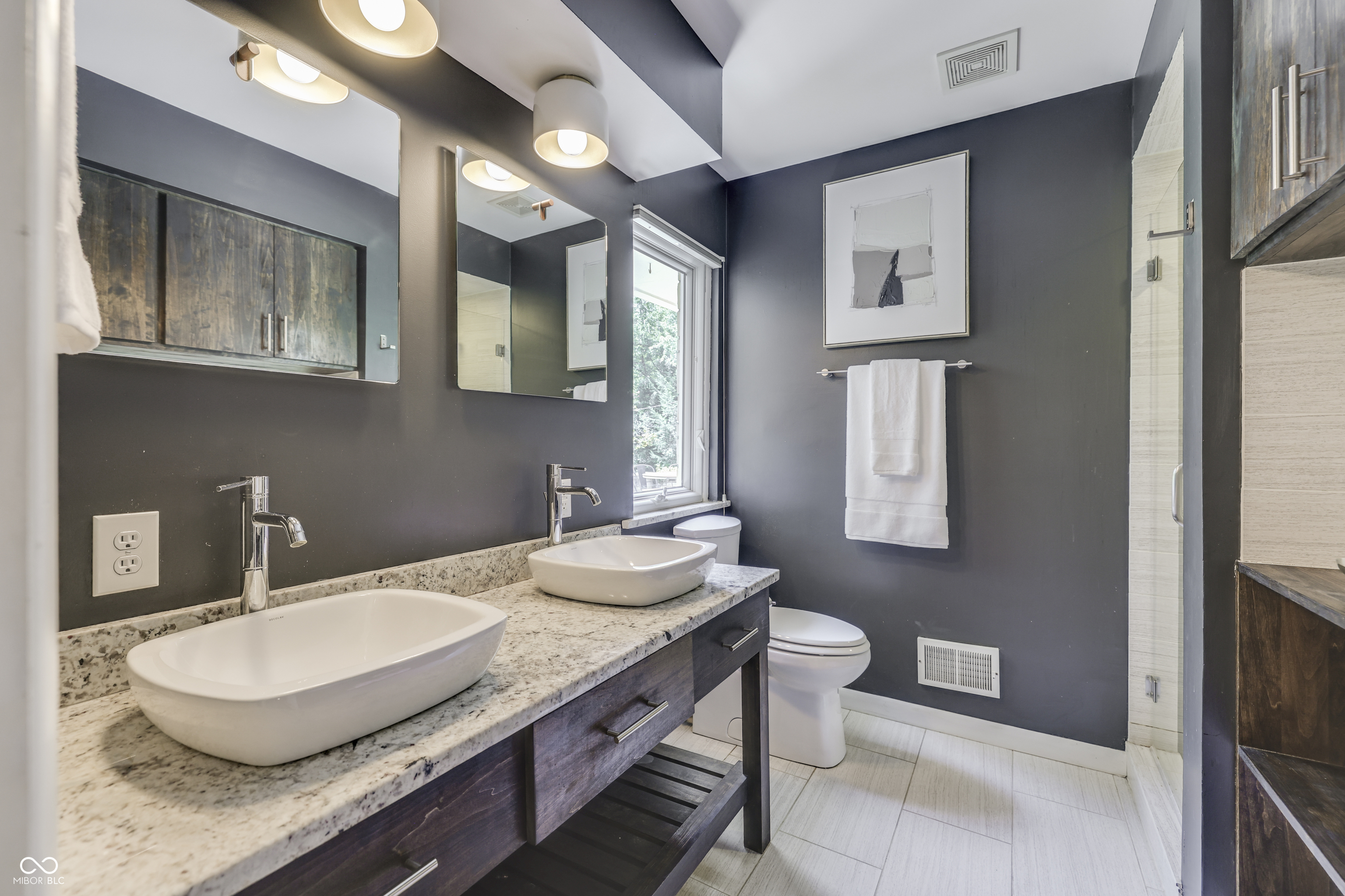 39 Highland Manor Court N