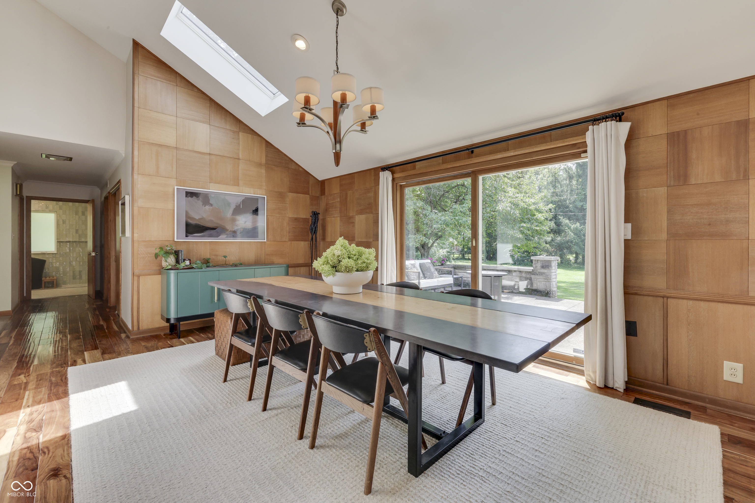 39 Highland Manor Court N
