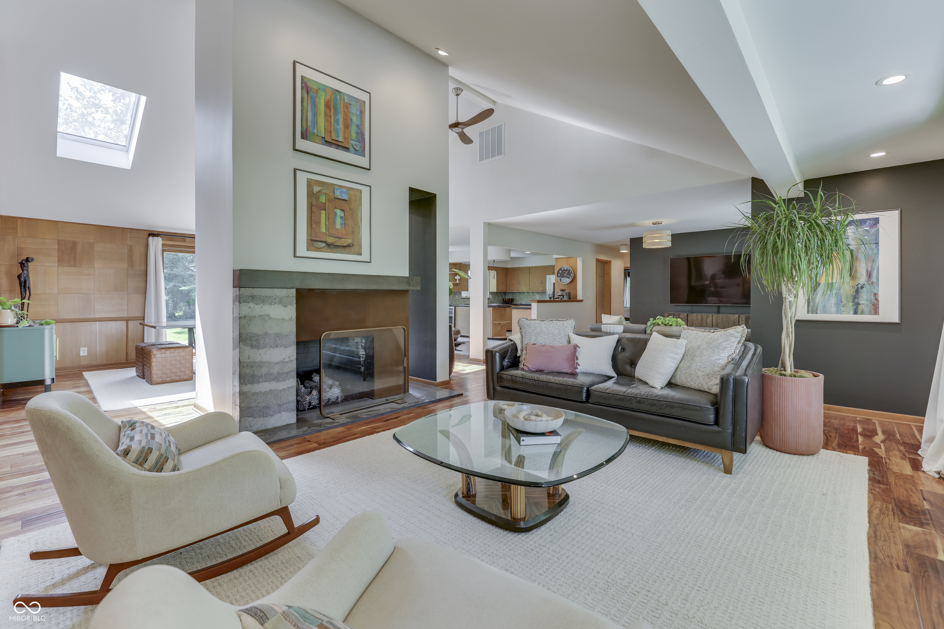 39 Highland Manor Court N