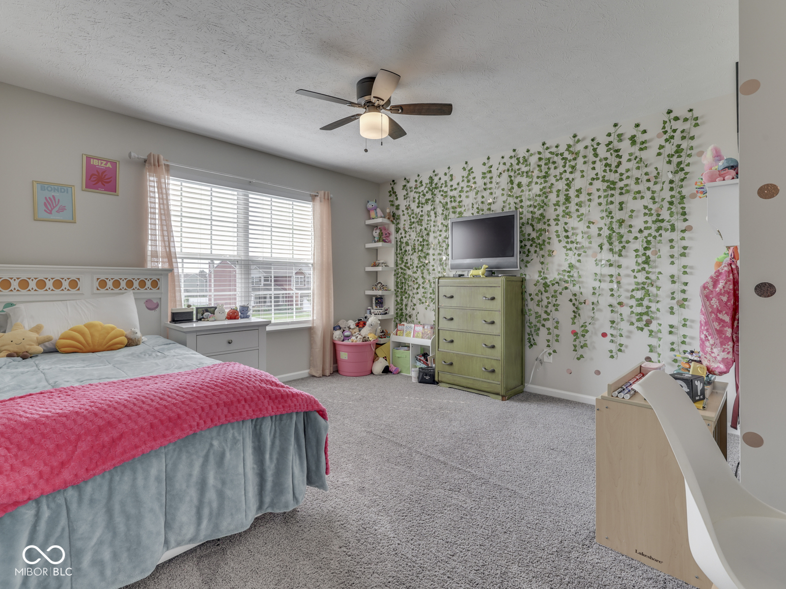 130 Blue Lace Drive