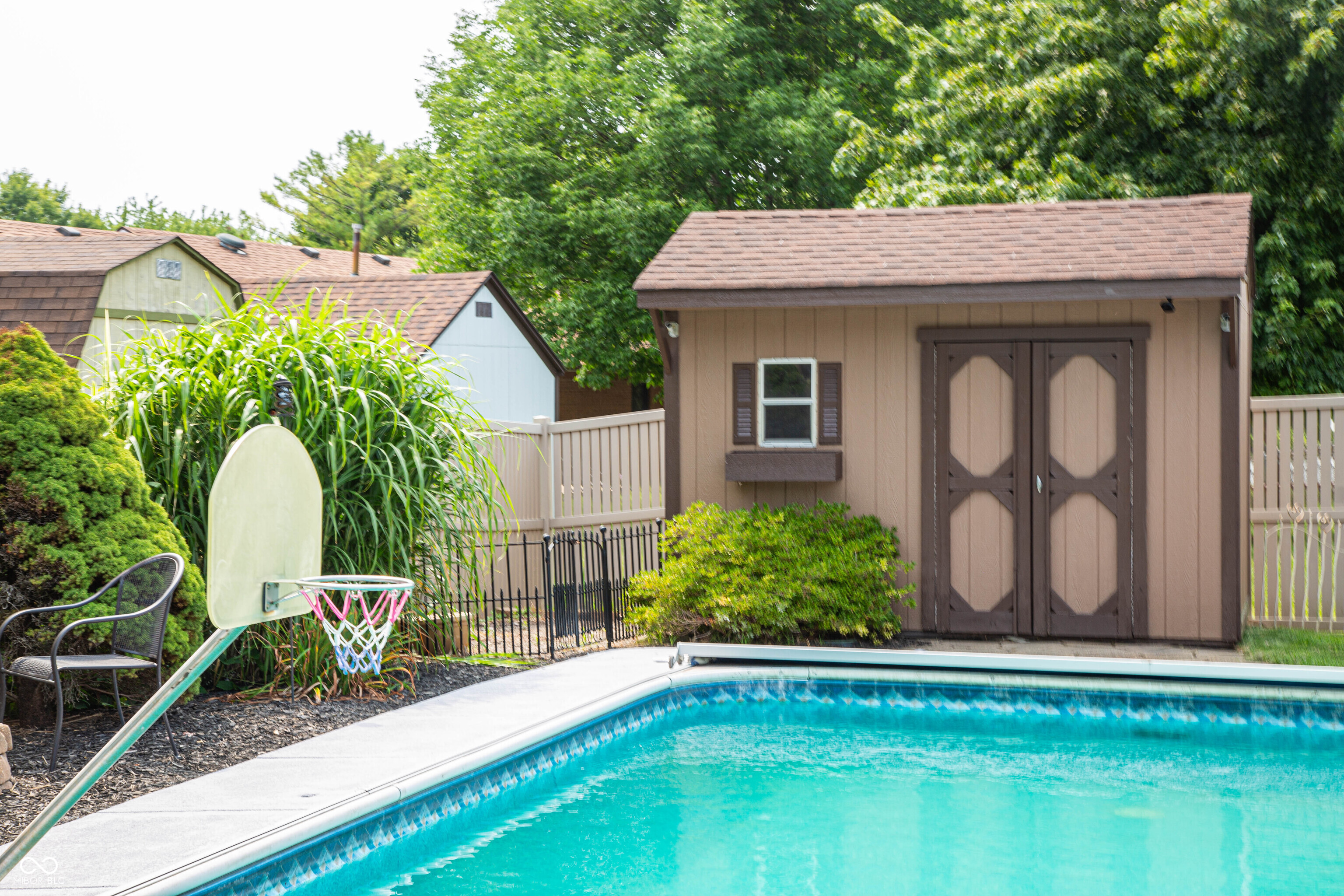 995 Golden Pond