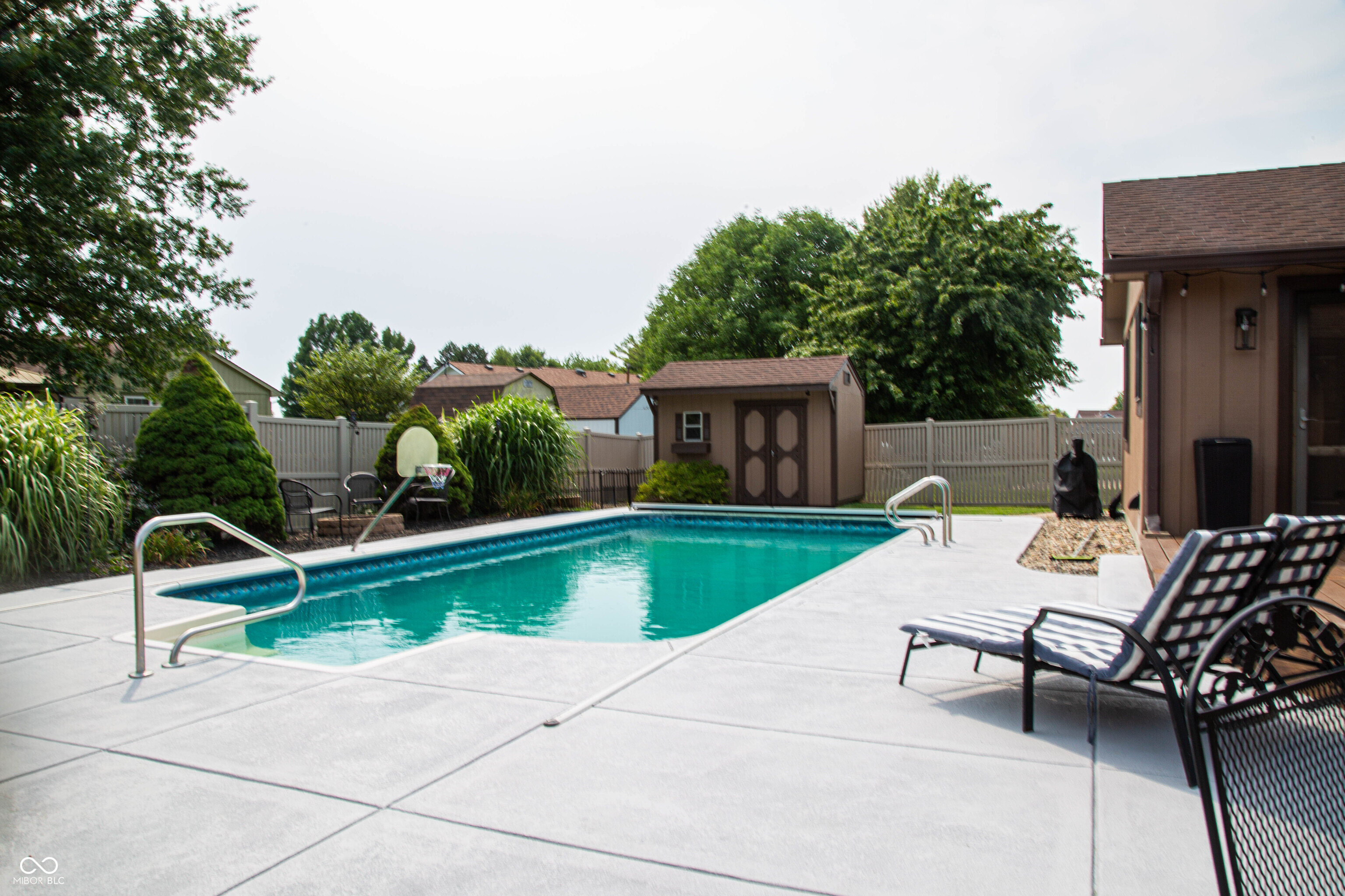 995 Golden Pond