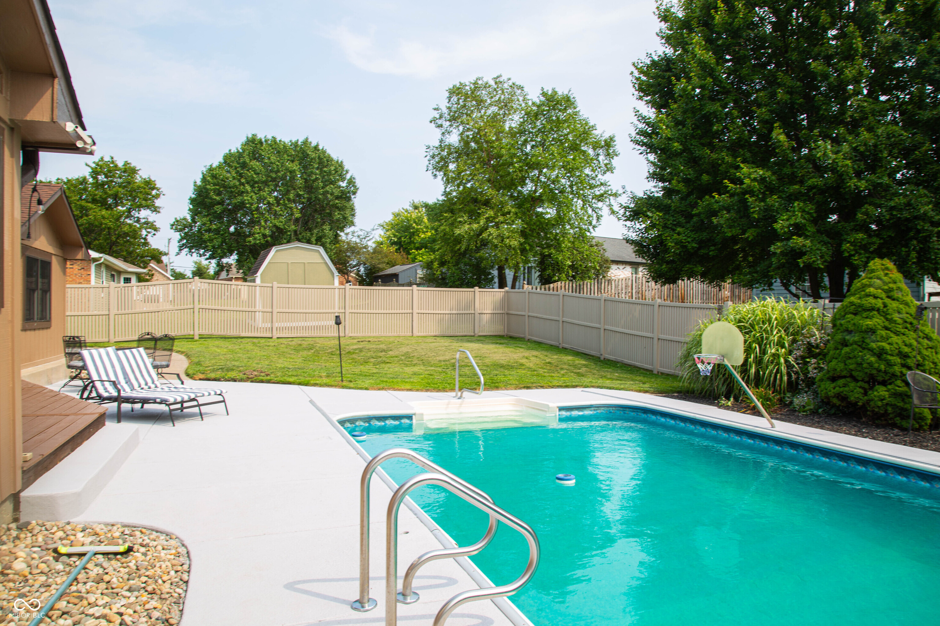 995 Golden Pond