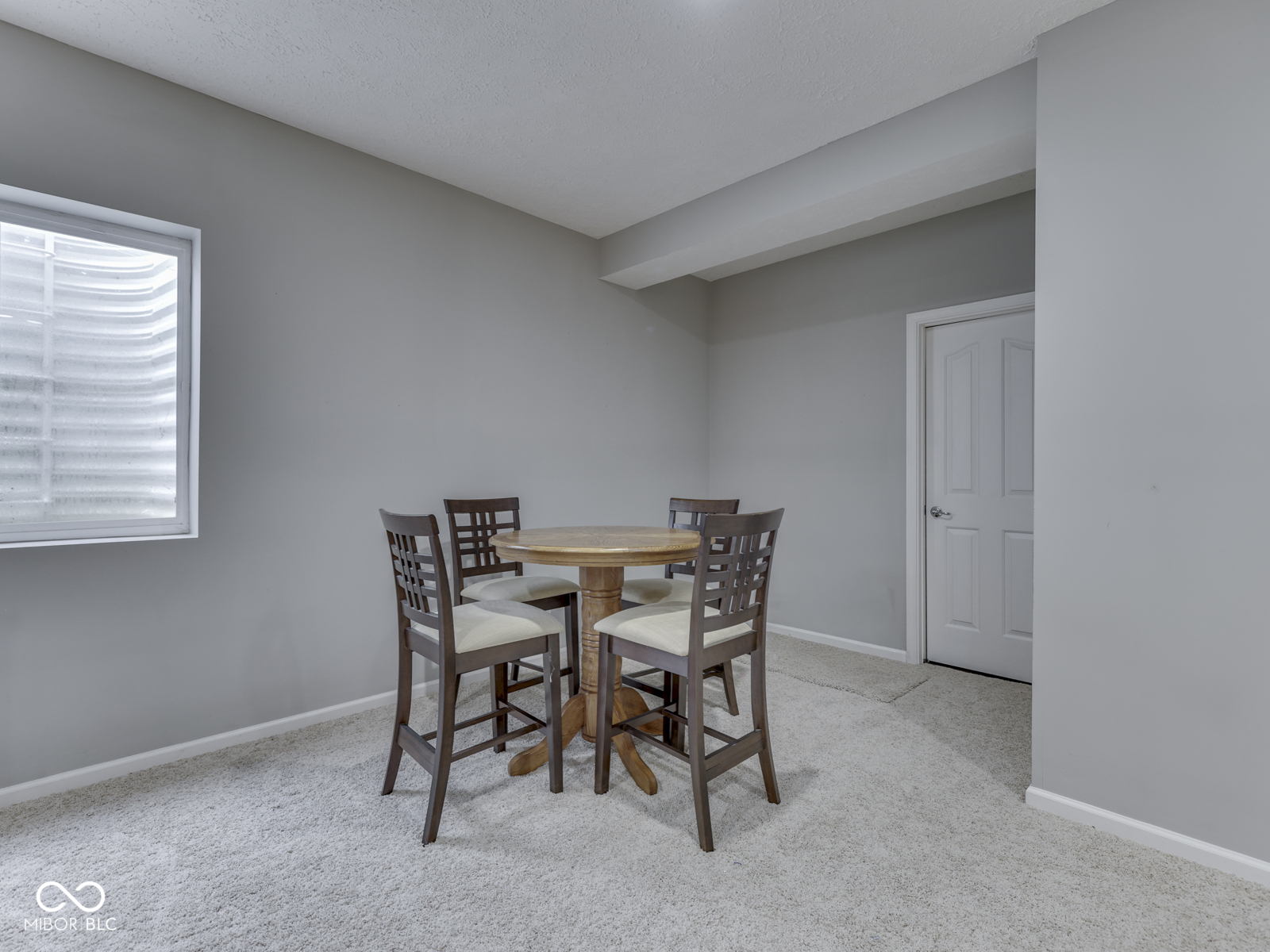 526 King Fisher Drive