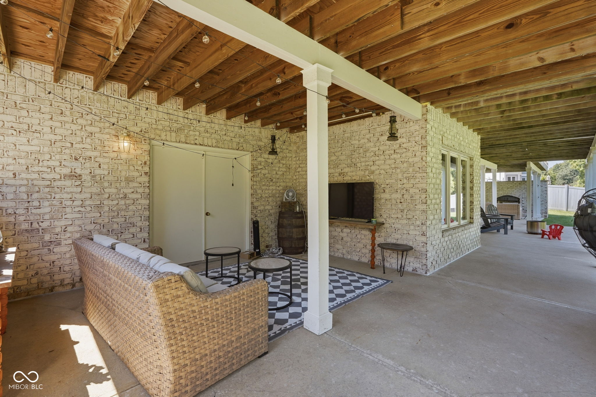 6106 Whitetail Run