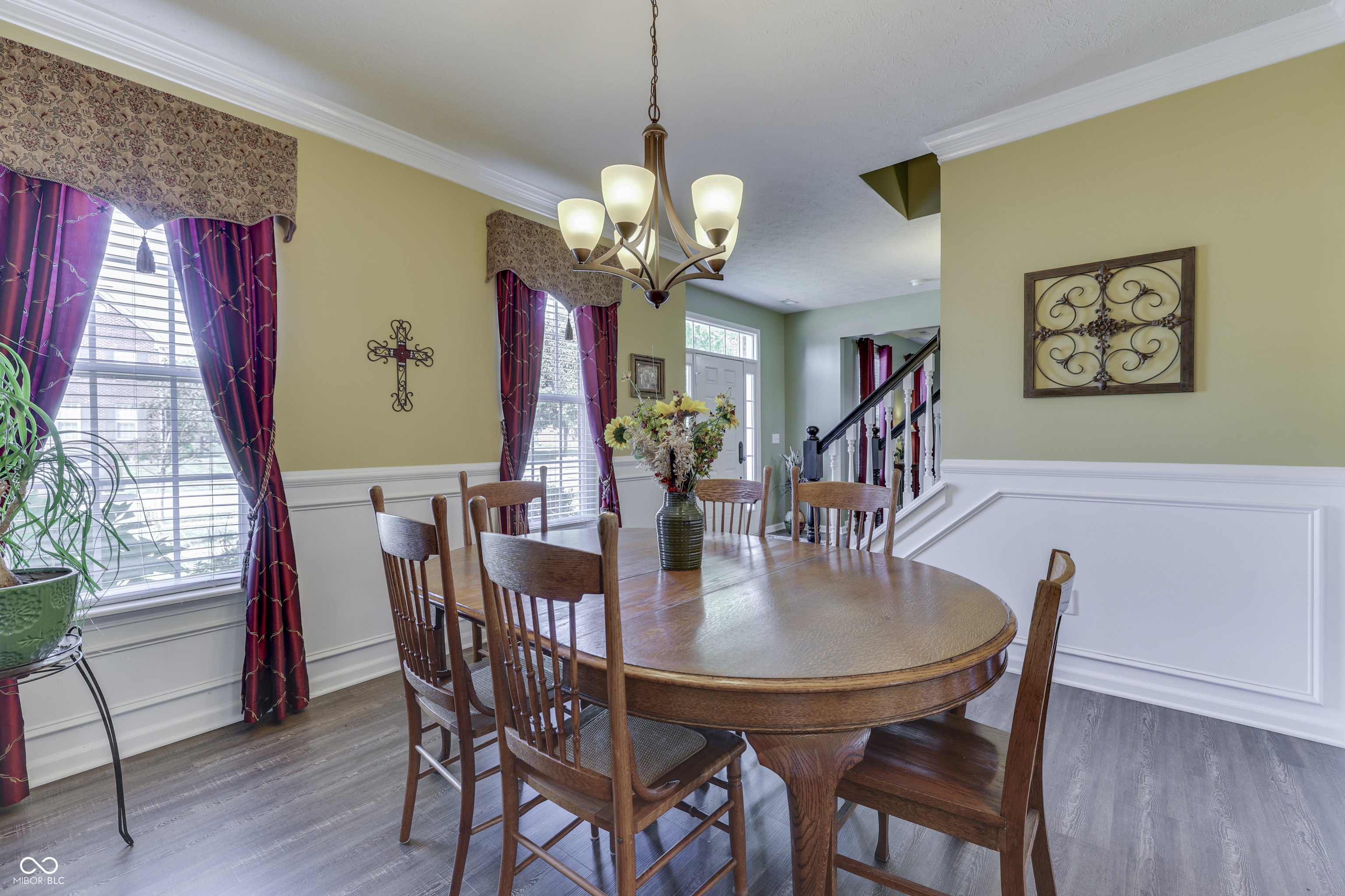 3141 Autumn Run