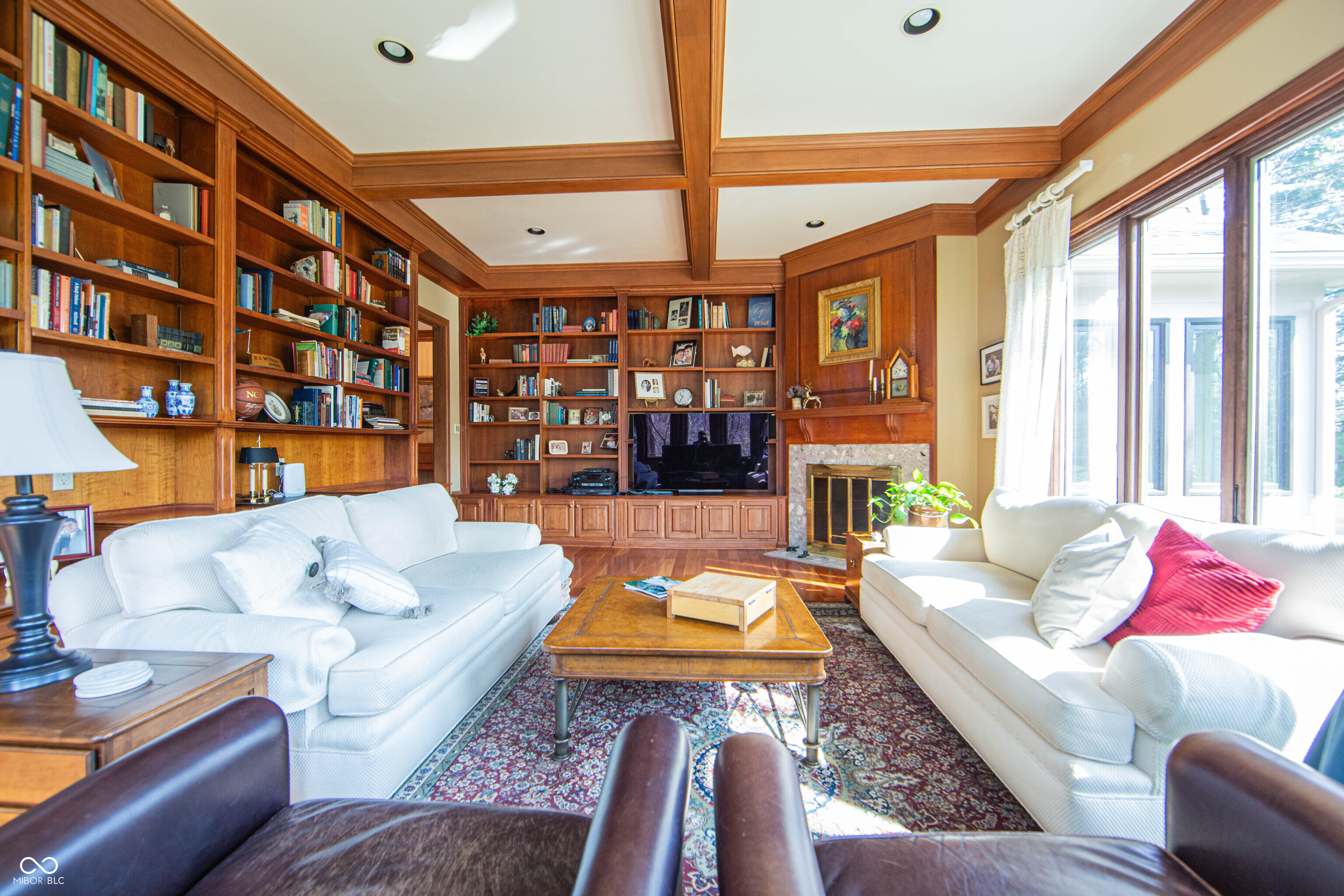3609 N Devon Drive